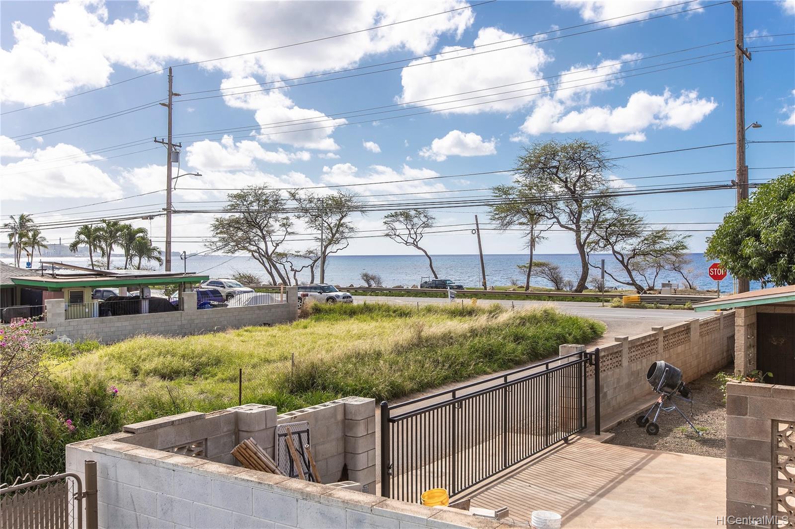 87-1423 Akowai Road