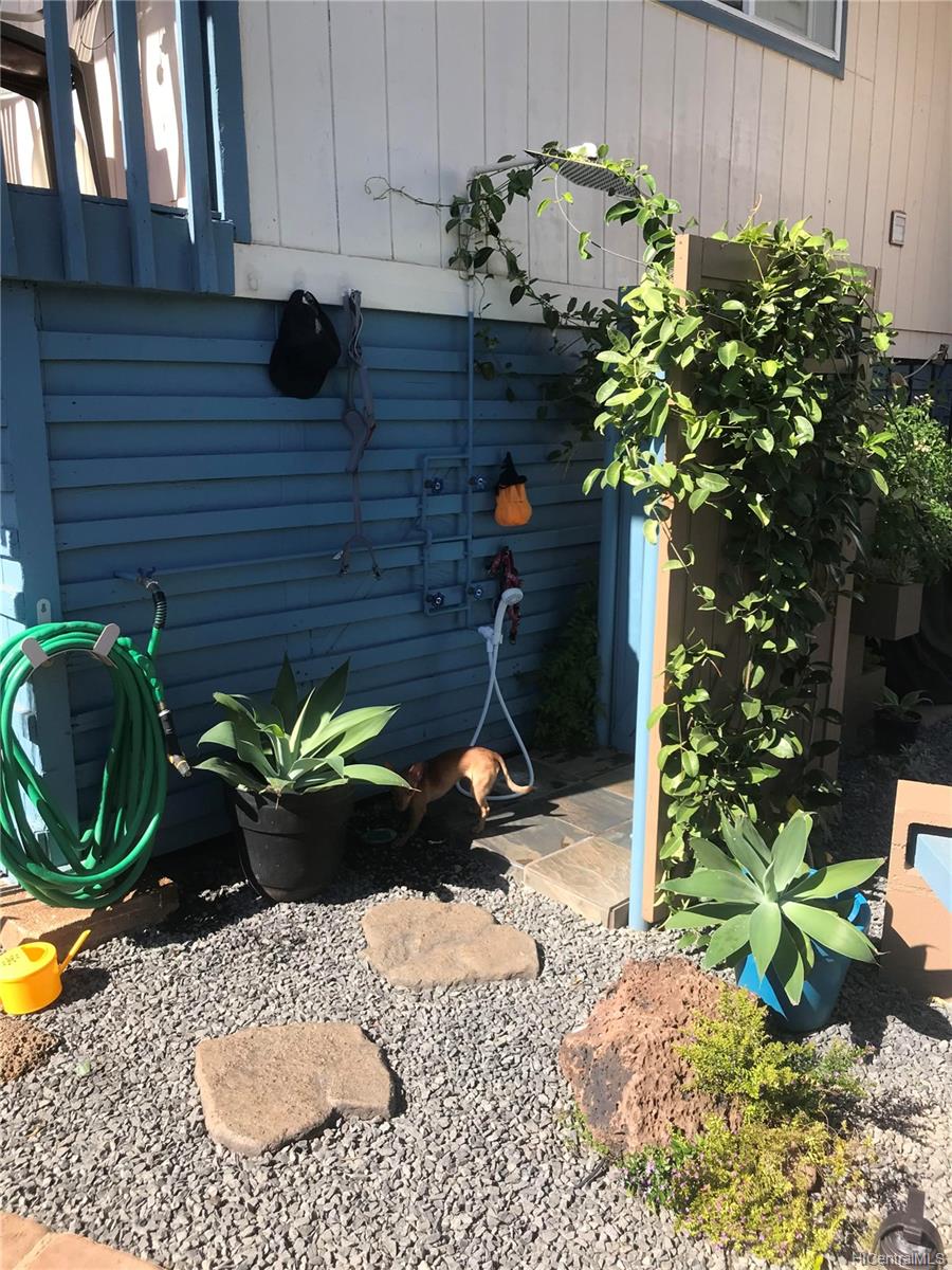 87-1423 Akowai Road