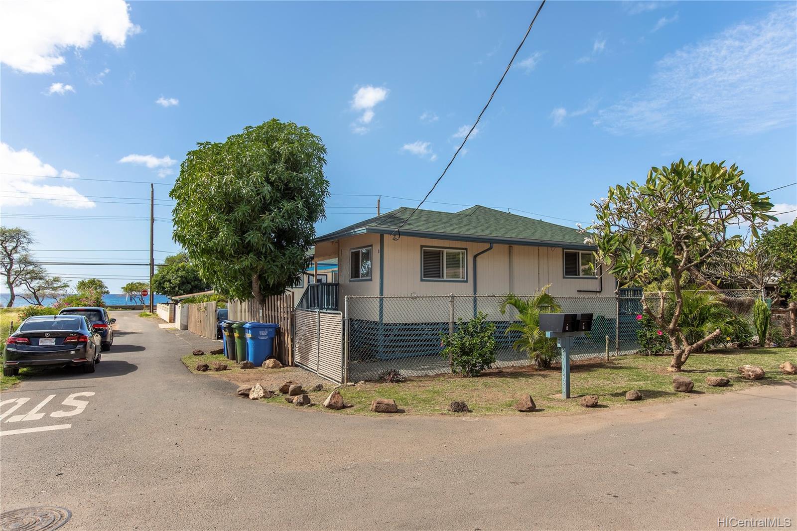 87-1423 Akowai Road