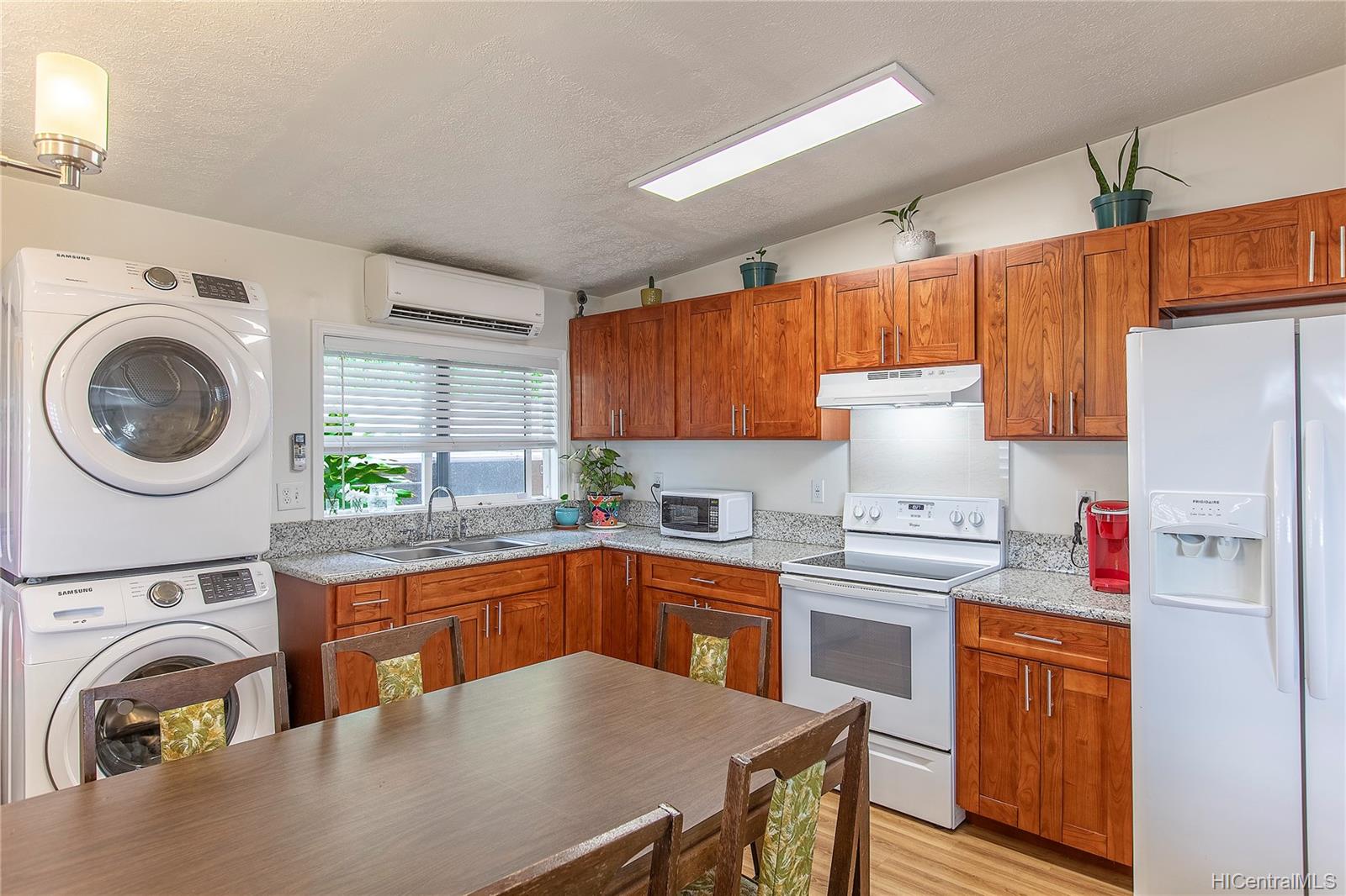 87-1423 Akowai Road