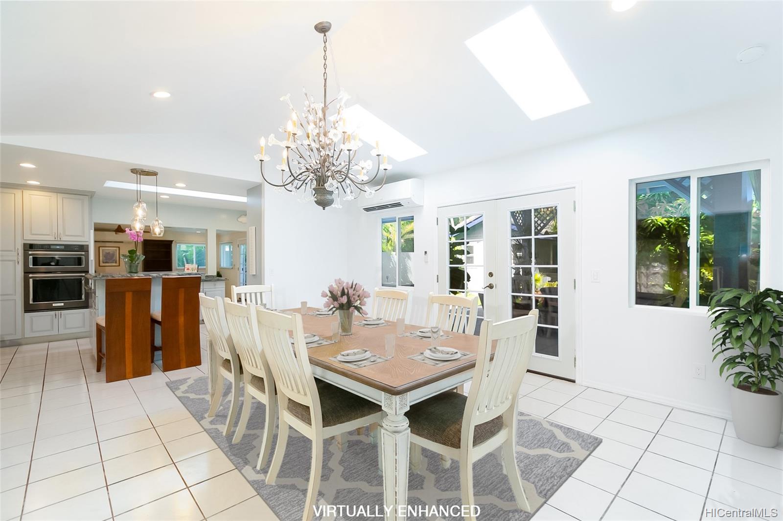 6 N Kalaheo Avenue