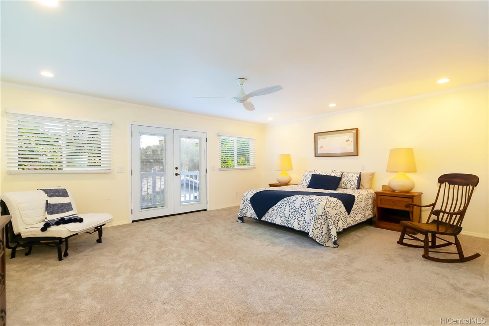 6 N Kalaheo Avenue