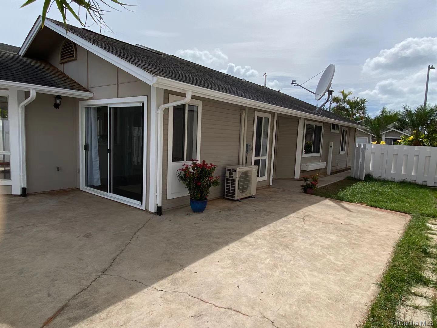 91-1205 Kamoawa Street