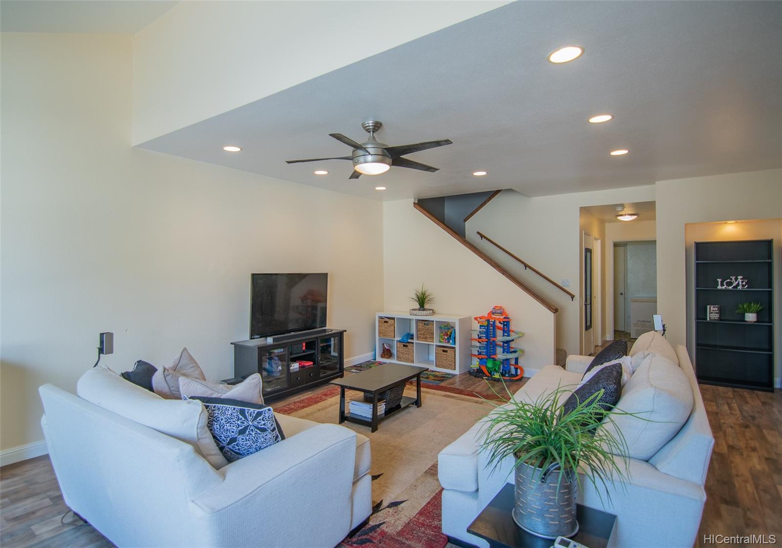 91-957 Laaulu Street  Unit 40 F