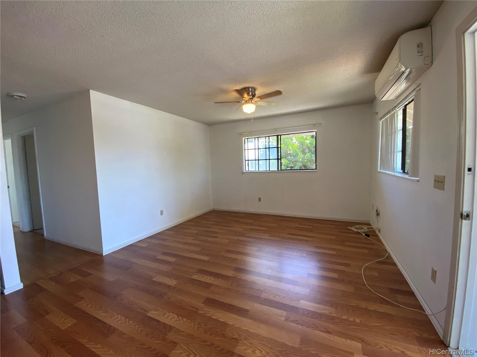 91-1032 Kaiau Avenue  Unit 8E