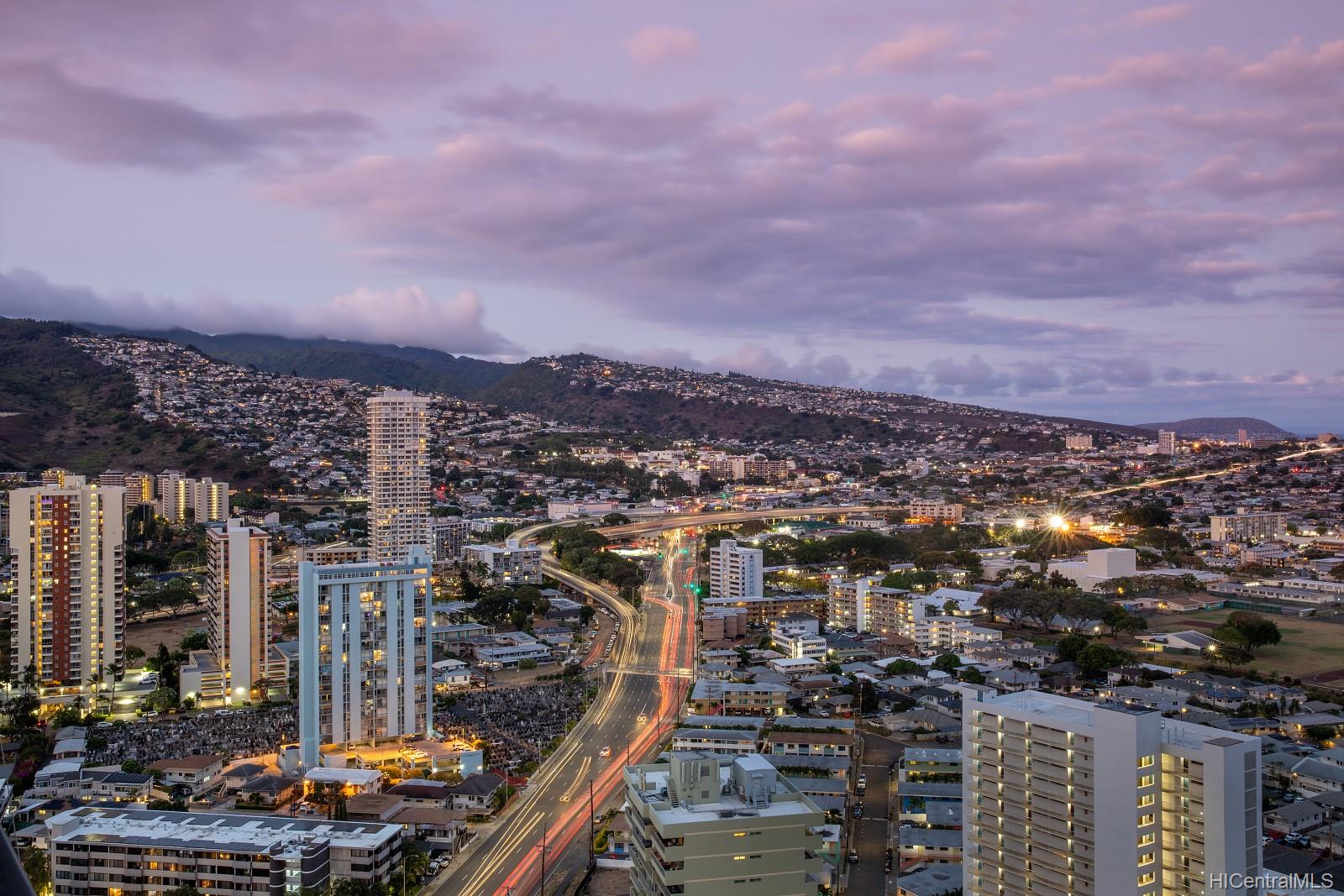 2499 Kapiolani Boulevard  Unit 3507