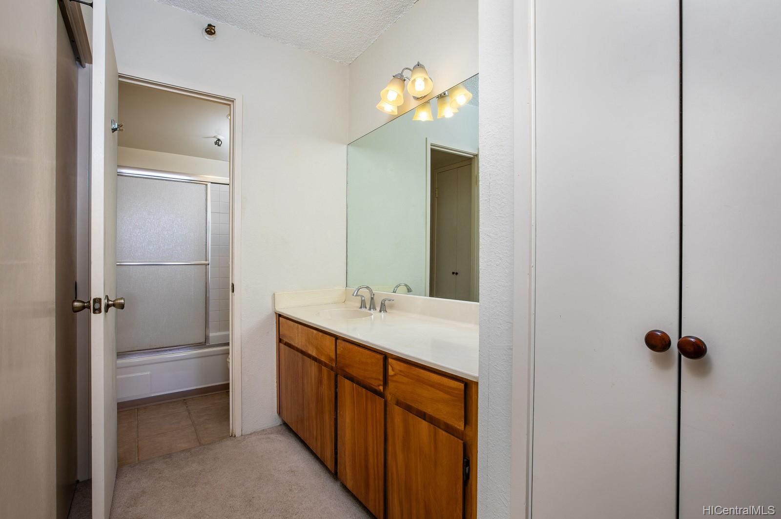 2499 Kapiolani Boulevard  Unit 3507