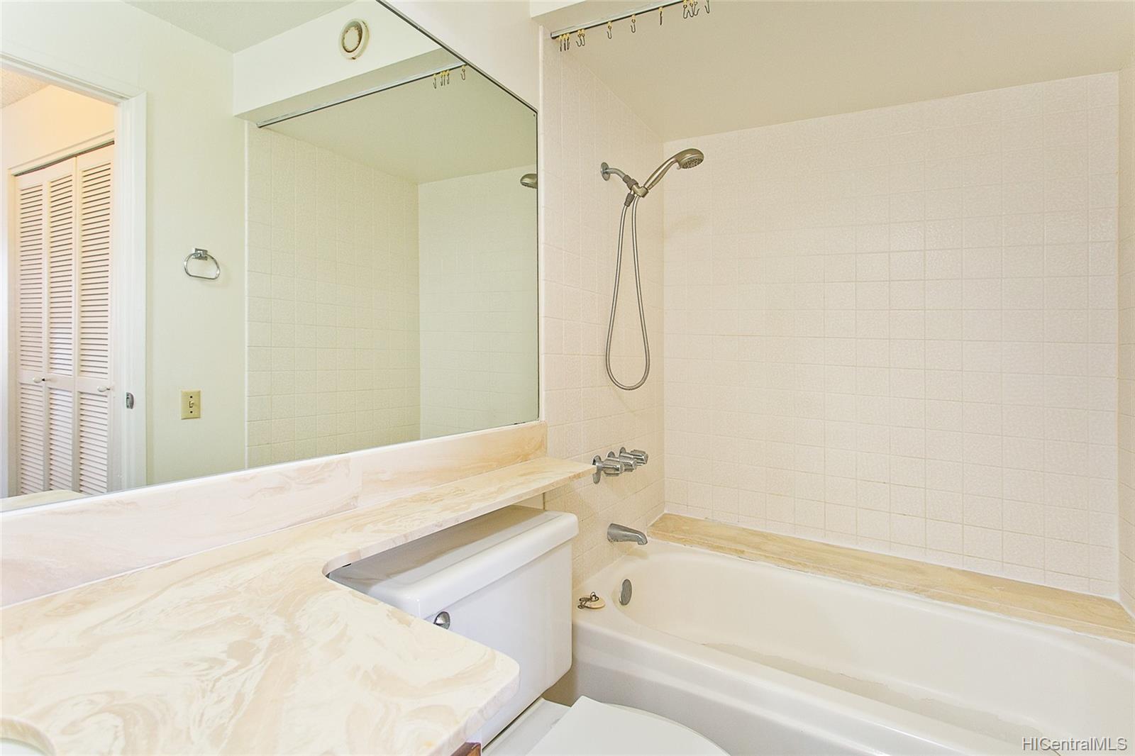1778 Ala Moana Boulevard  Unit 2814