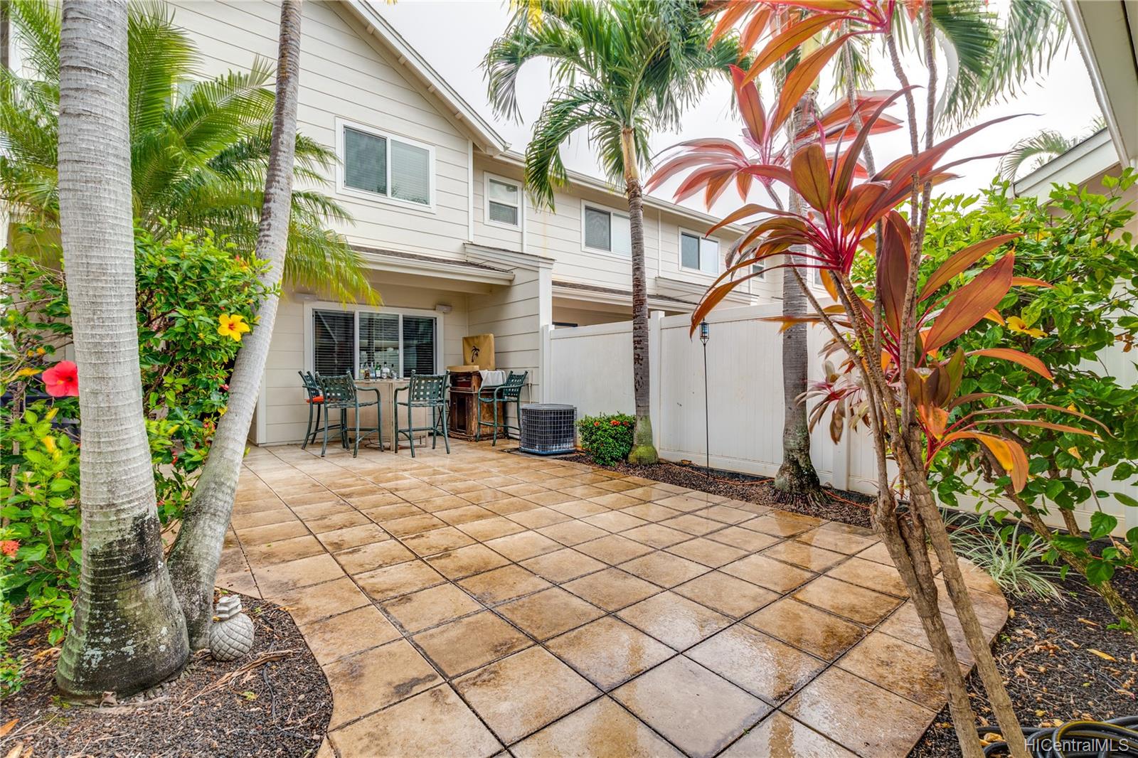 91-1009 Kaipalaoa Street  Unit 305