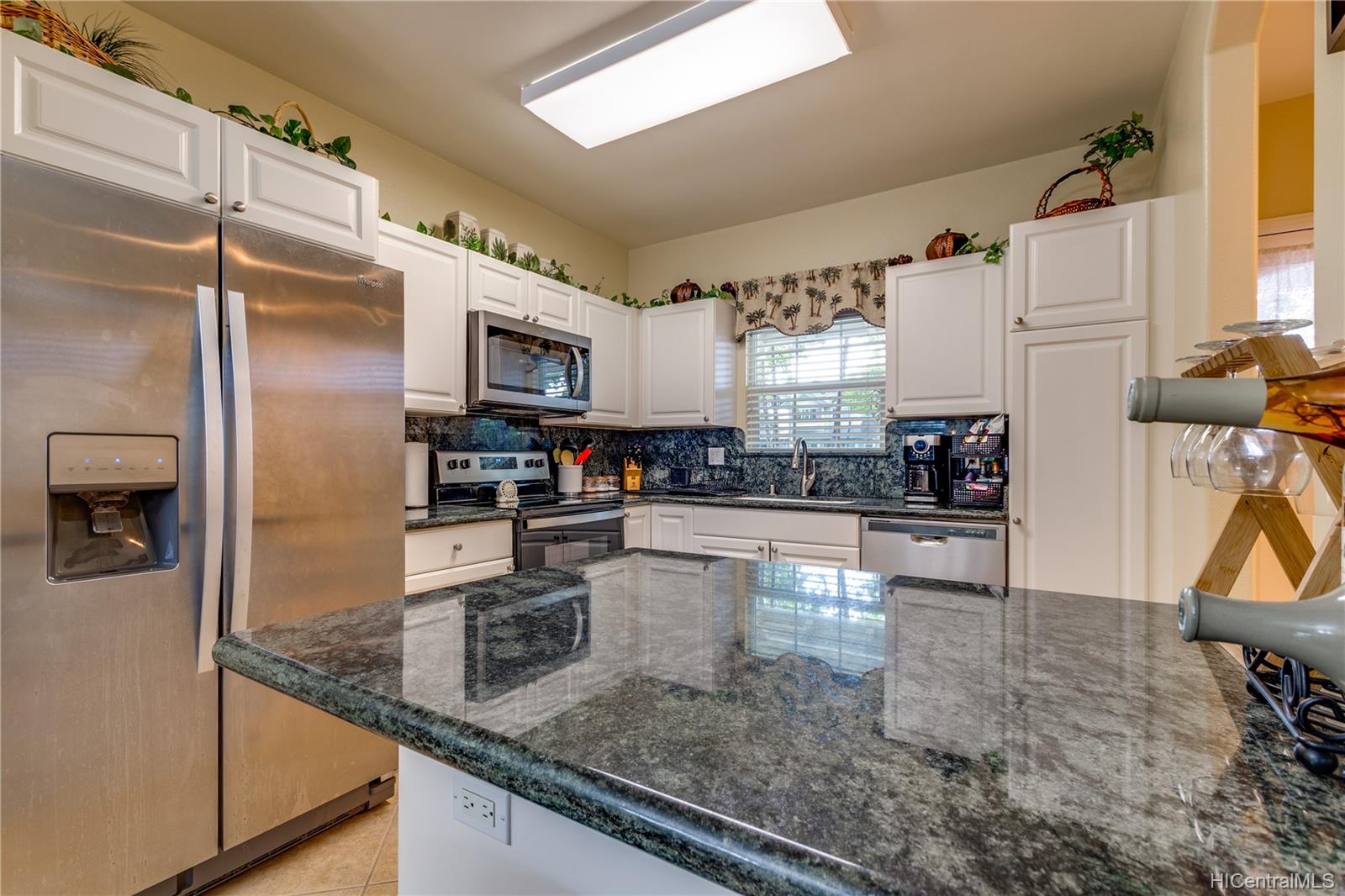91-1009 Kaipalaoa Street  Unit 305