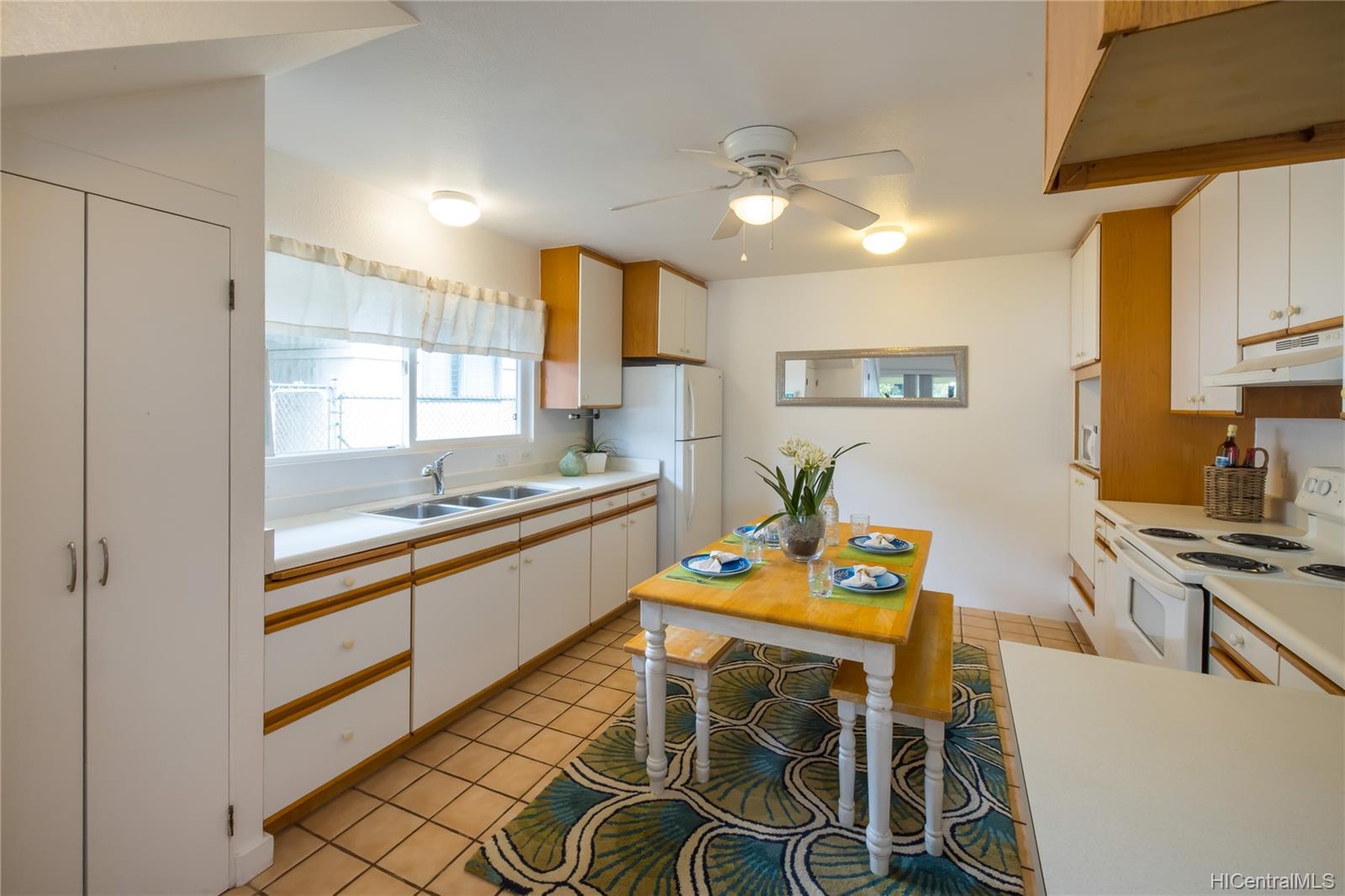 236 Kalama Street Kailua HI 96734 sold on 05202021