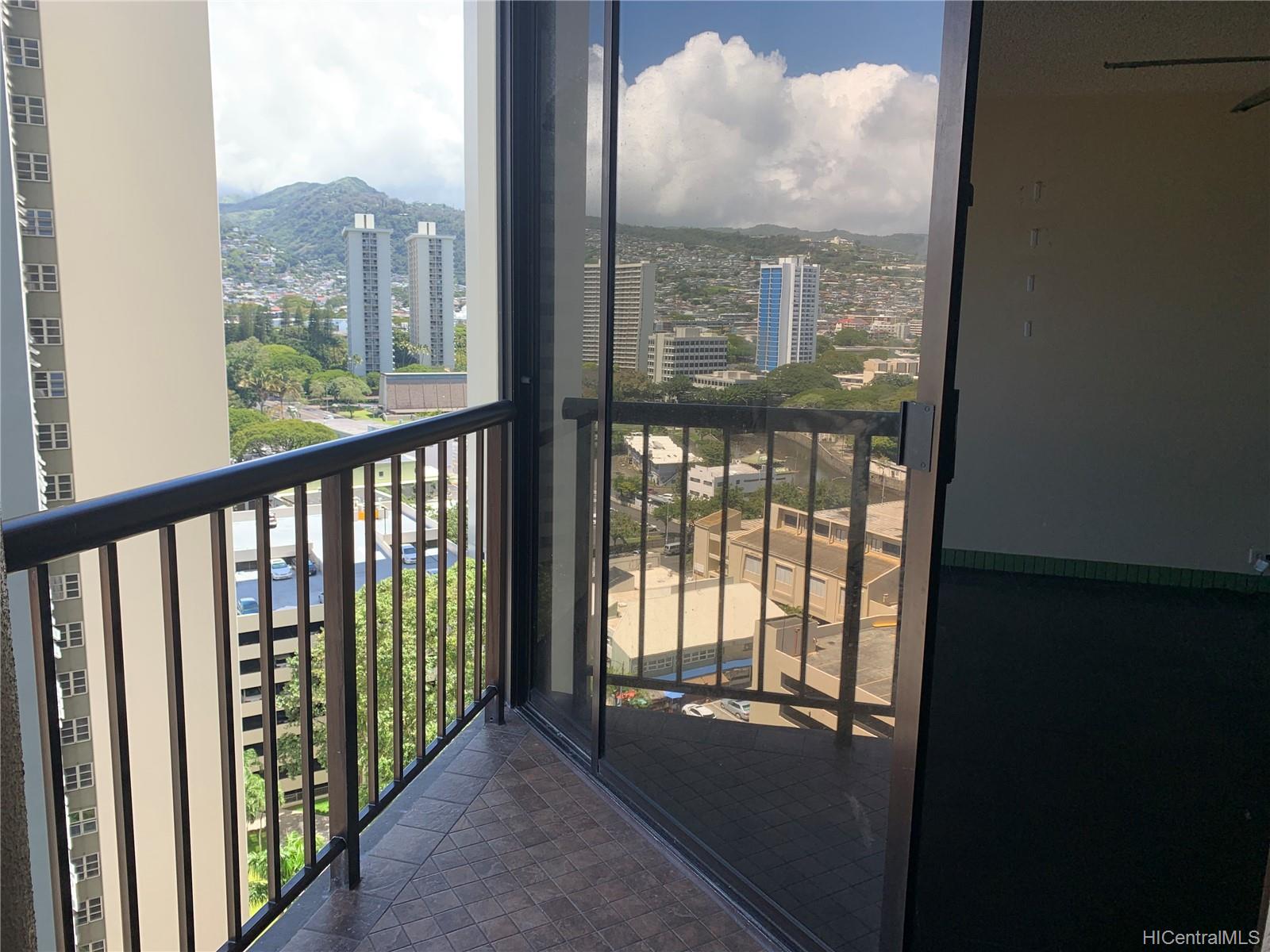 60 N Beretania Street  Unit 1704