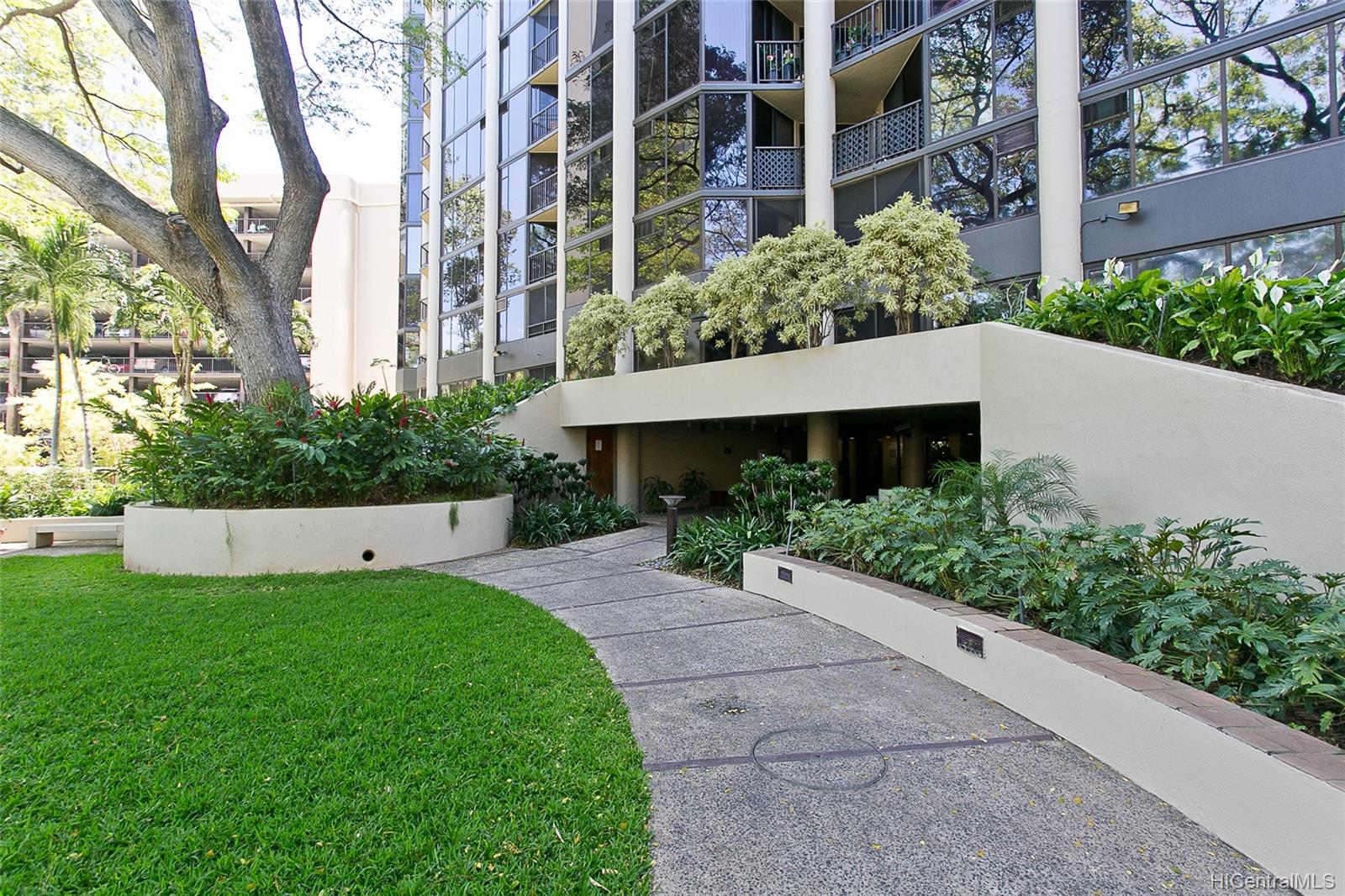 60 N Beretania Street  Unit 1704
