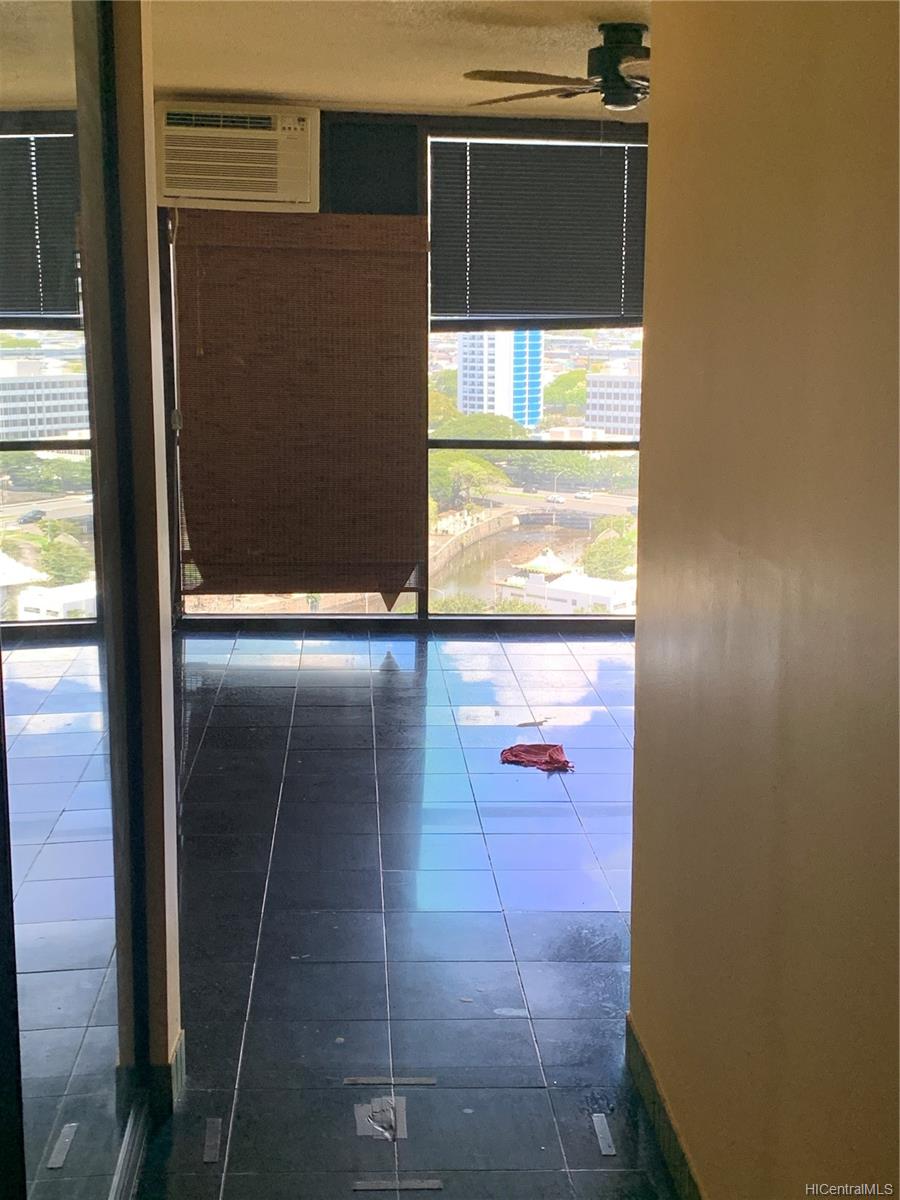 60 N Beretania Street  Unit 1704