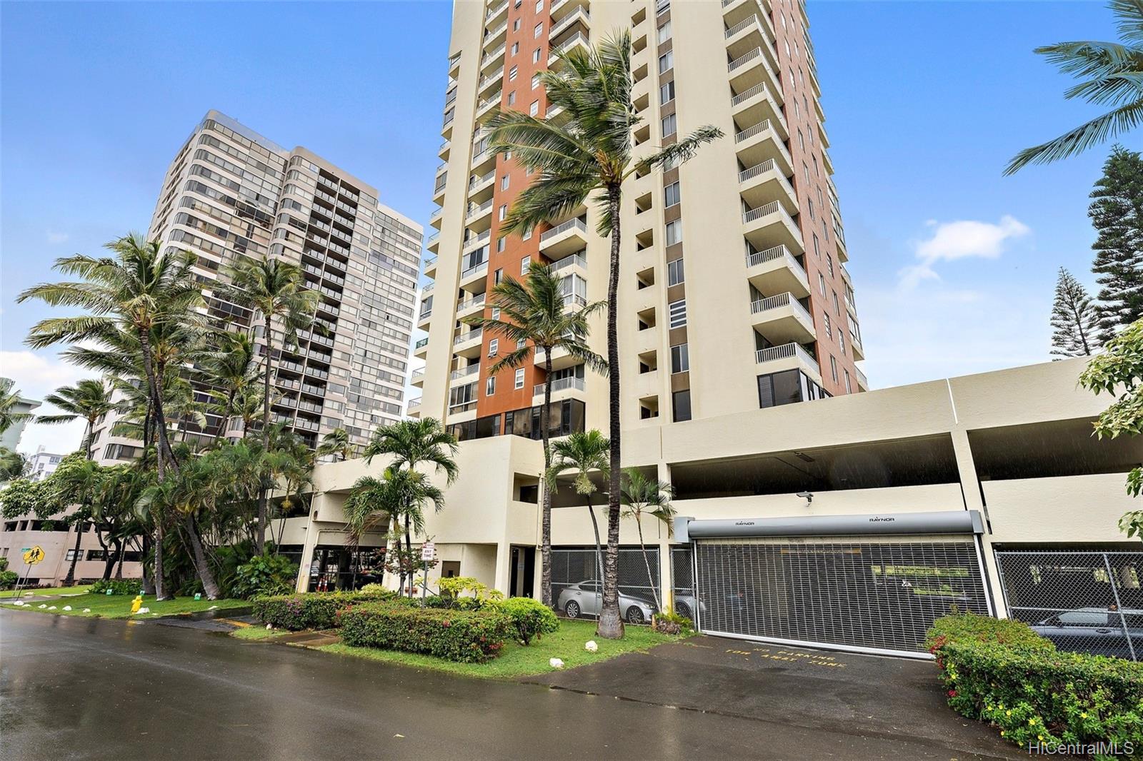 2740 Kuilei Street  Unit 706