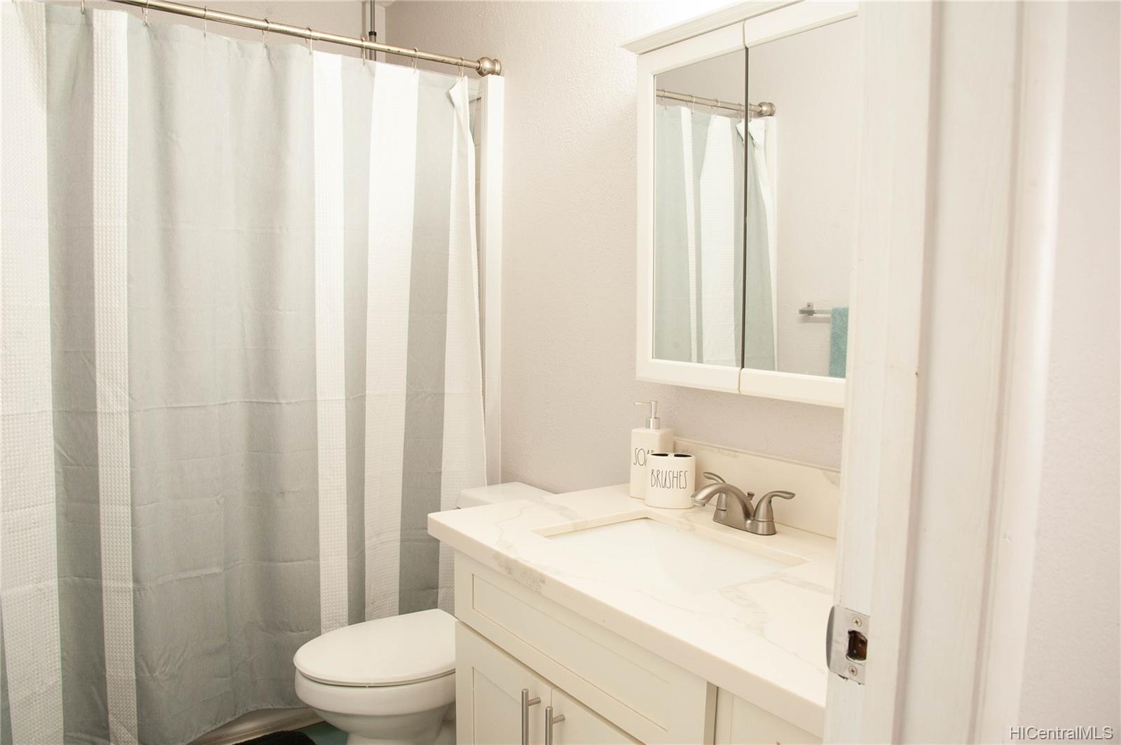 92-1064 Palahia Street  Unit 9