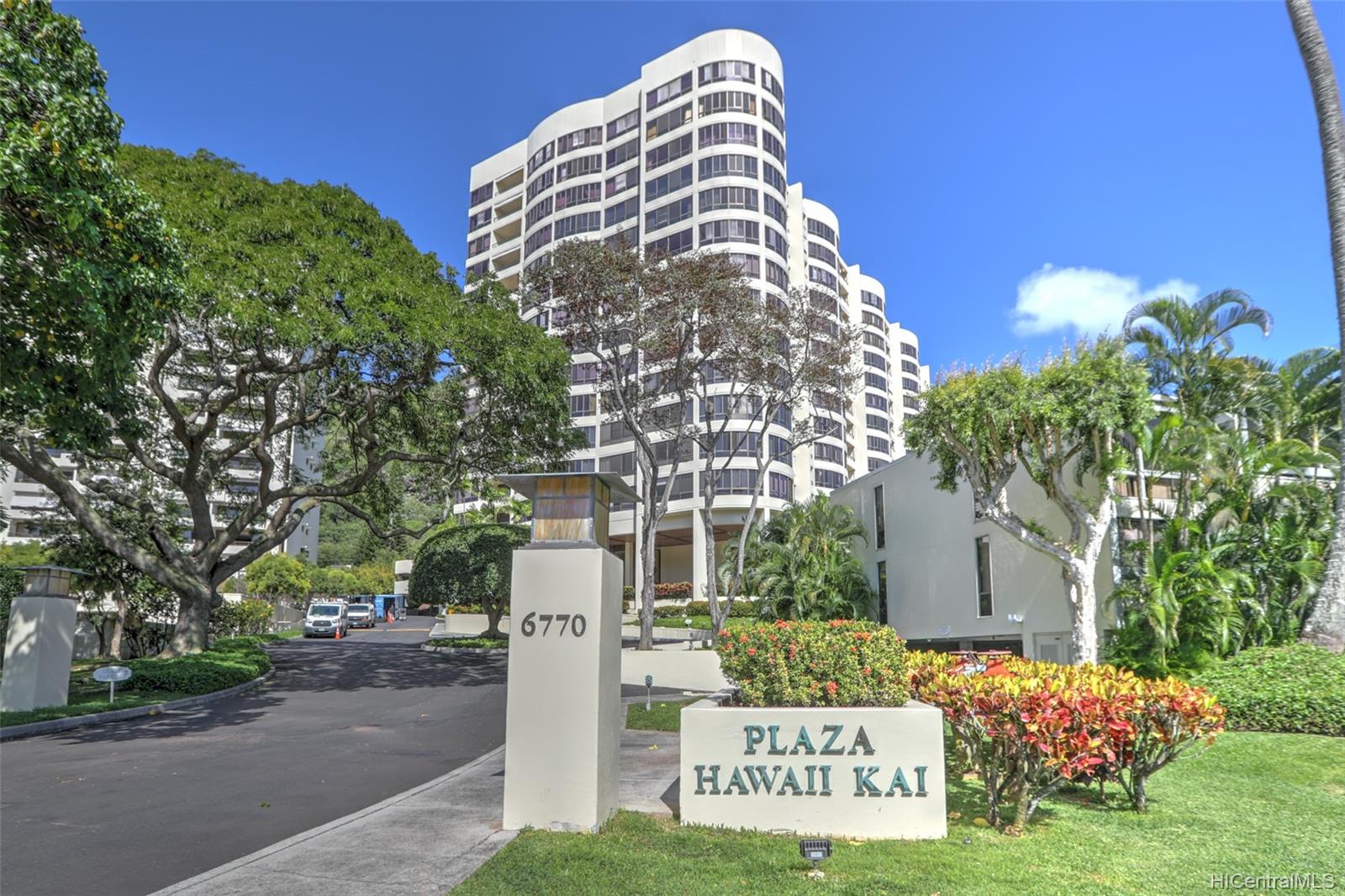 Plaza Hawaii Kai 6770 Hawaii Kai Drive  Unit 706