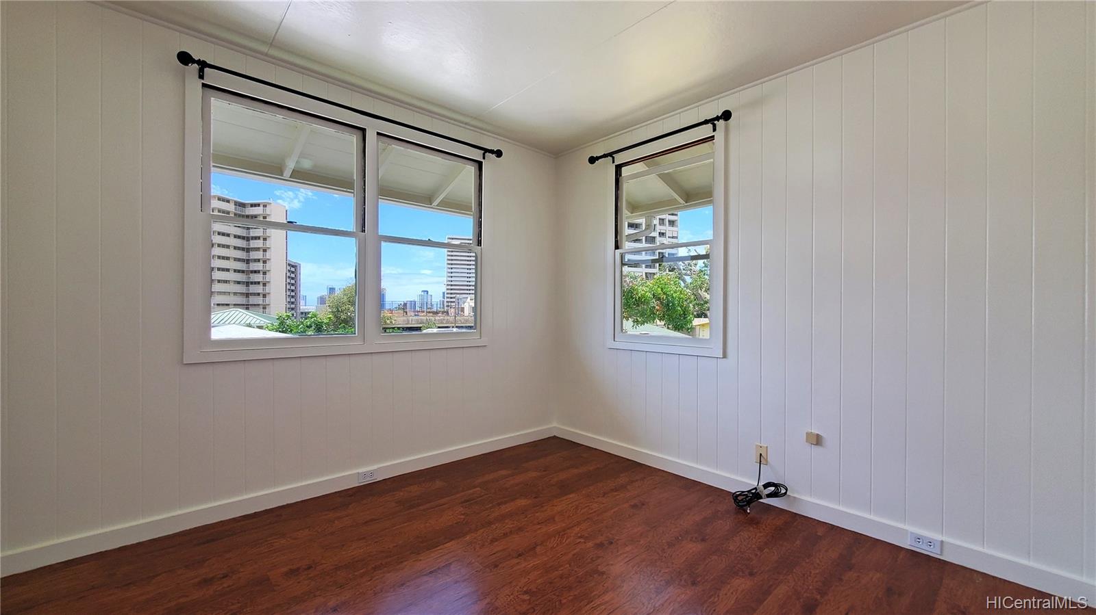 1245 Nehoa Street Honolulu HI 96822 sold on 05252021