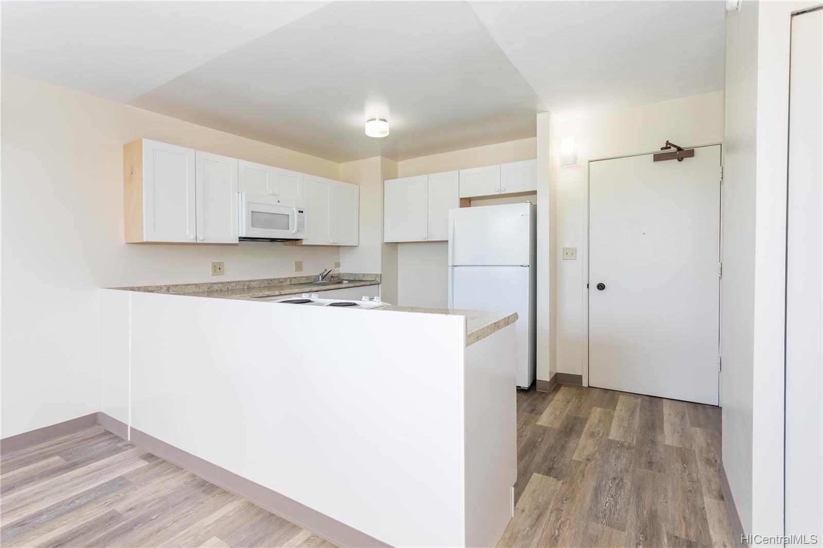 3045 Ala Napuaa Place  Unit 406
