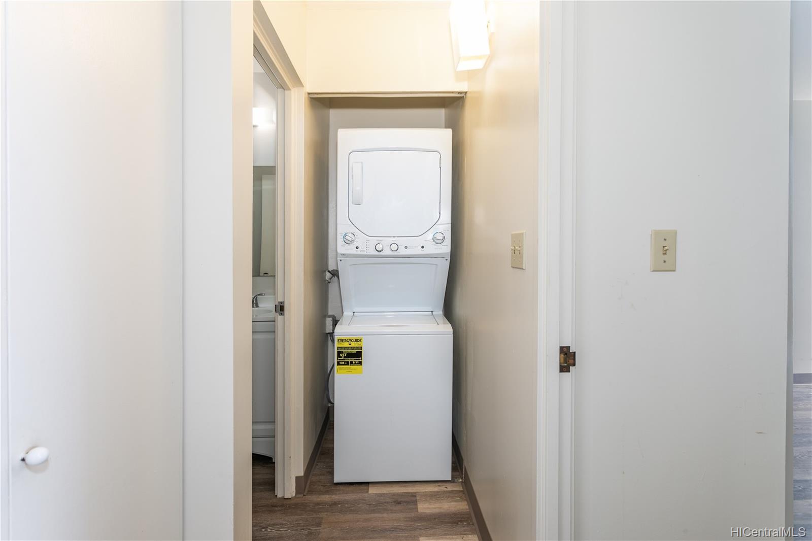 3045 Ala Napuaa Place  Unit 406