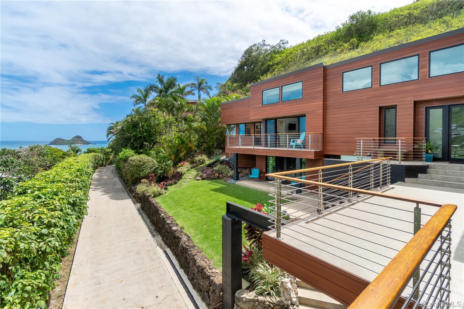 211 Luika Place