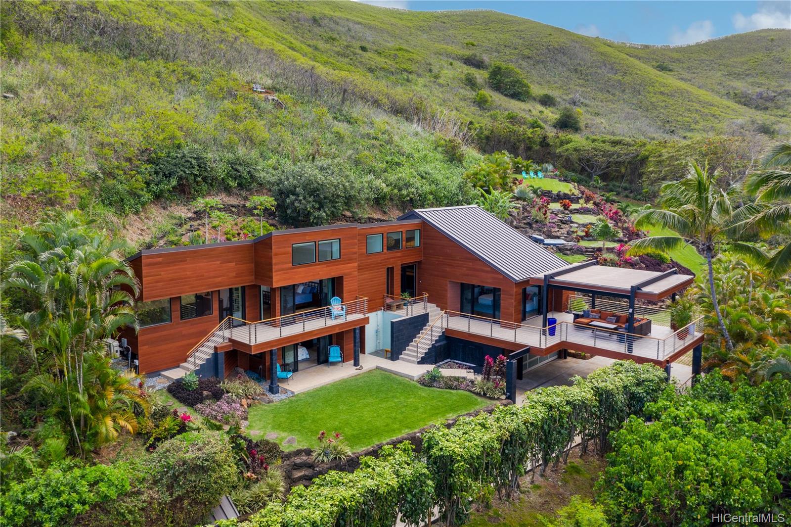 211 Luika Place