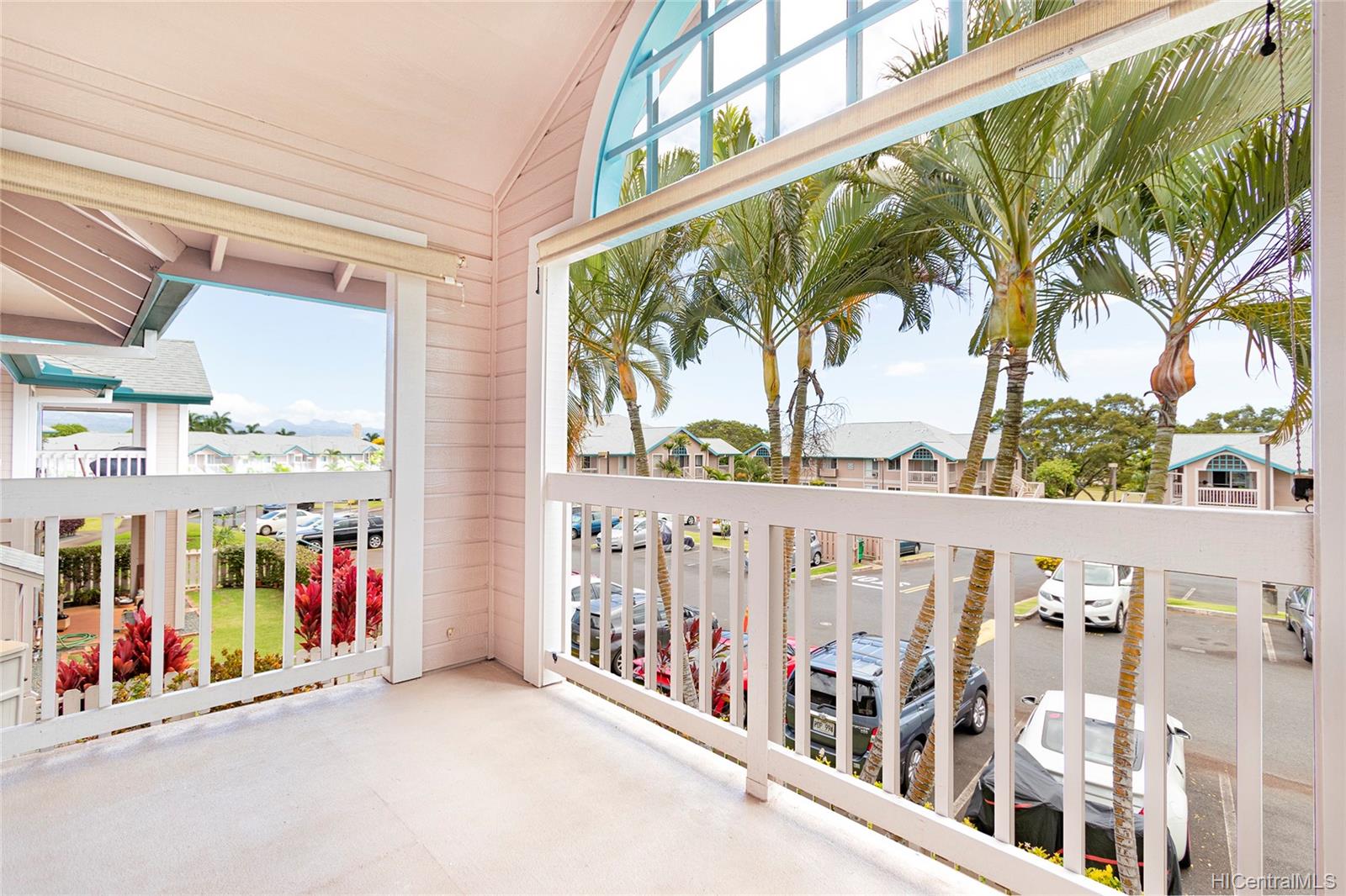 Hoomaka Village 94870 Lumiauau Street Unit Y201 Waipahu HI 96797 sold