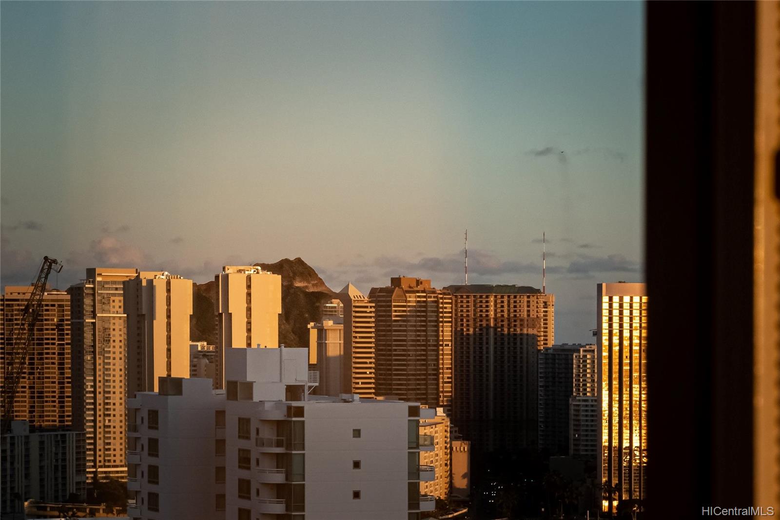 1288 Kapiolani Boulevard  Unit I-3408