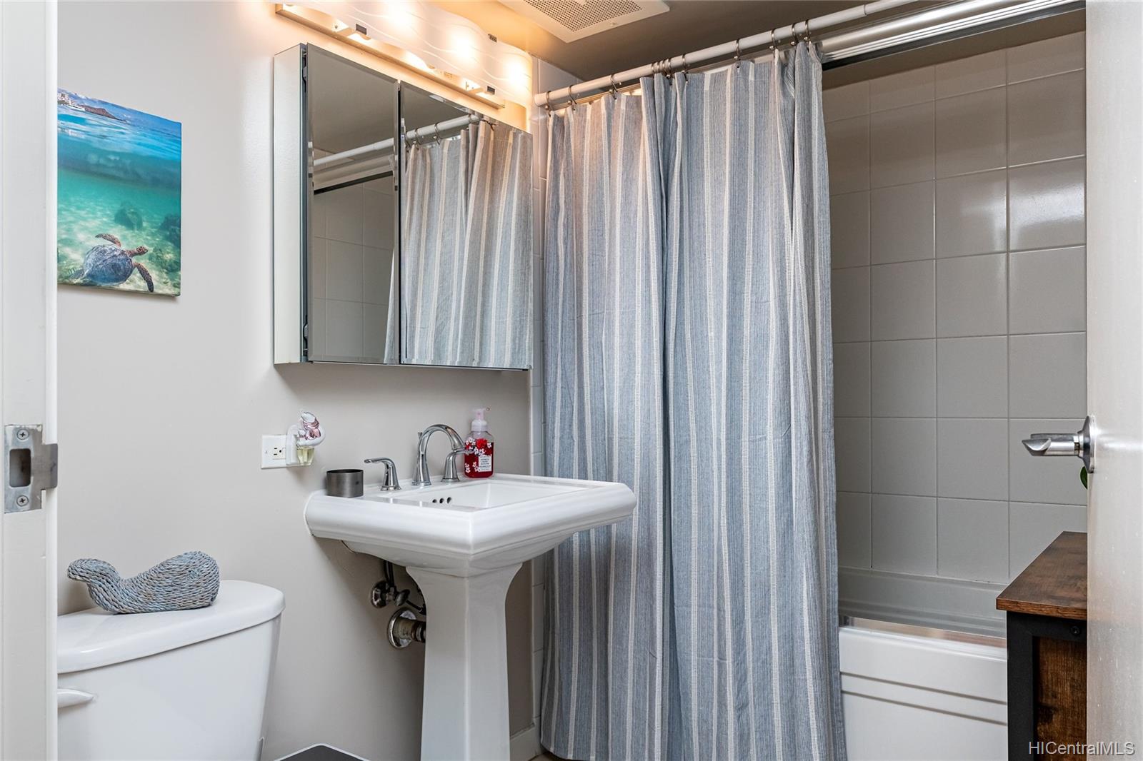 1288 Kapiolani Boulevard  Unit I-3408