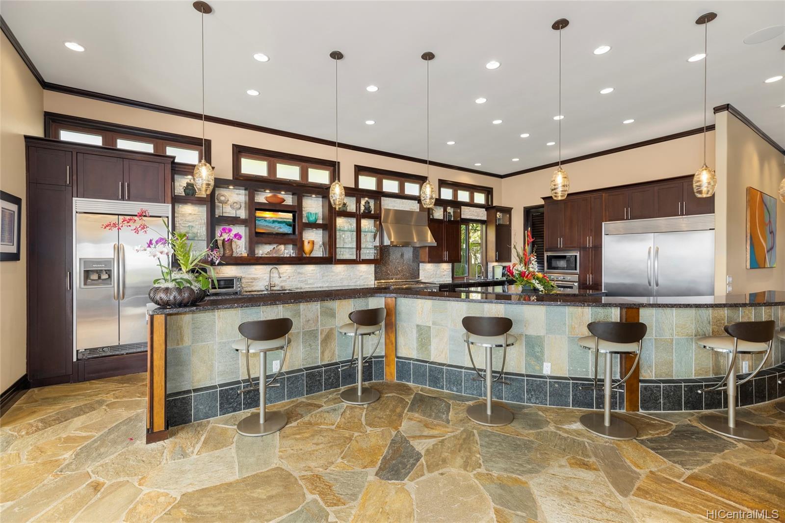 280 Poipu Drive