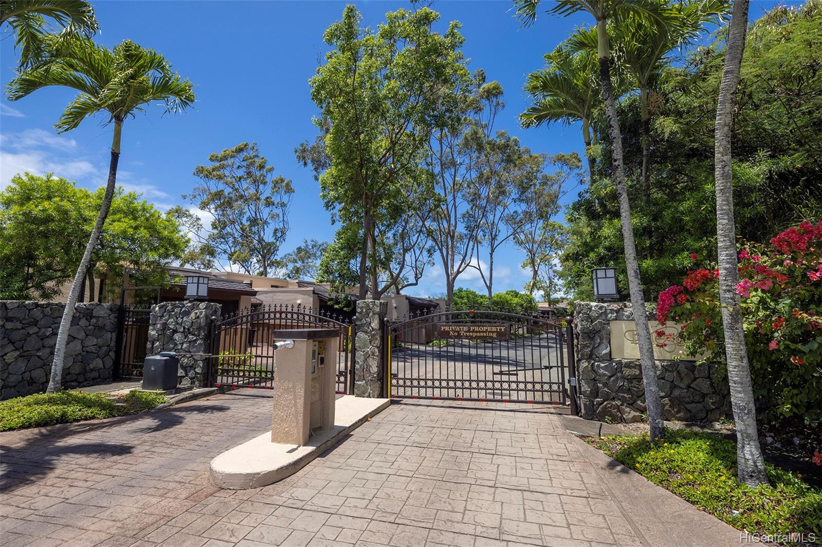 Bluestone 1194C Kamahele Street Unit 2701 Kailua HI 96734 sold on 0623