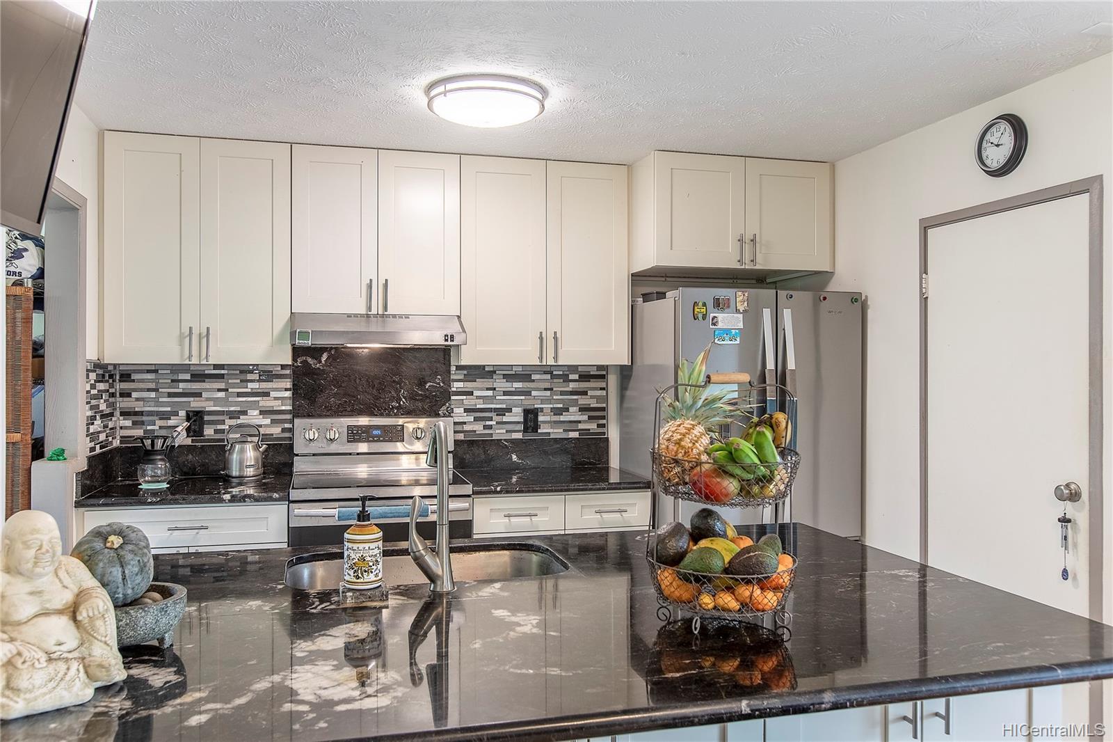 Makakilo Hale 1 921235 Panana Street Unit 30 Kapolei HI 96707 sold on