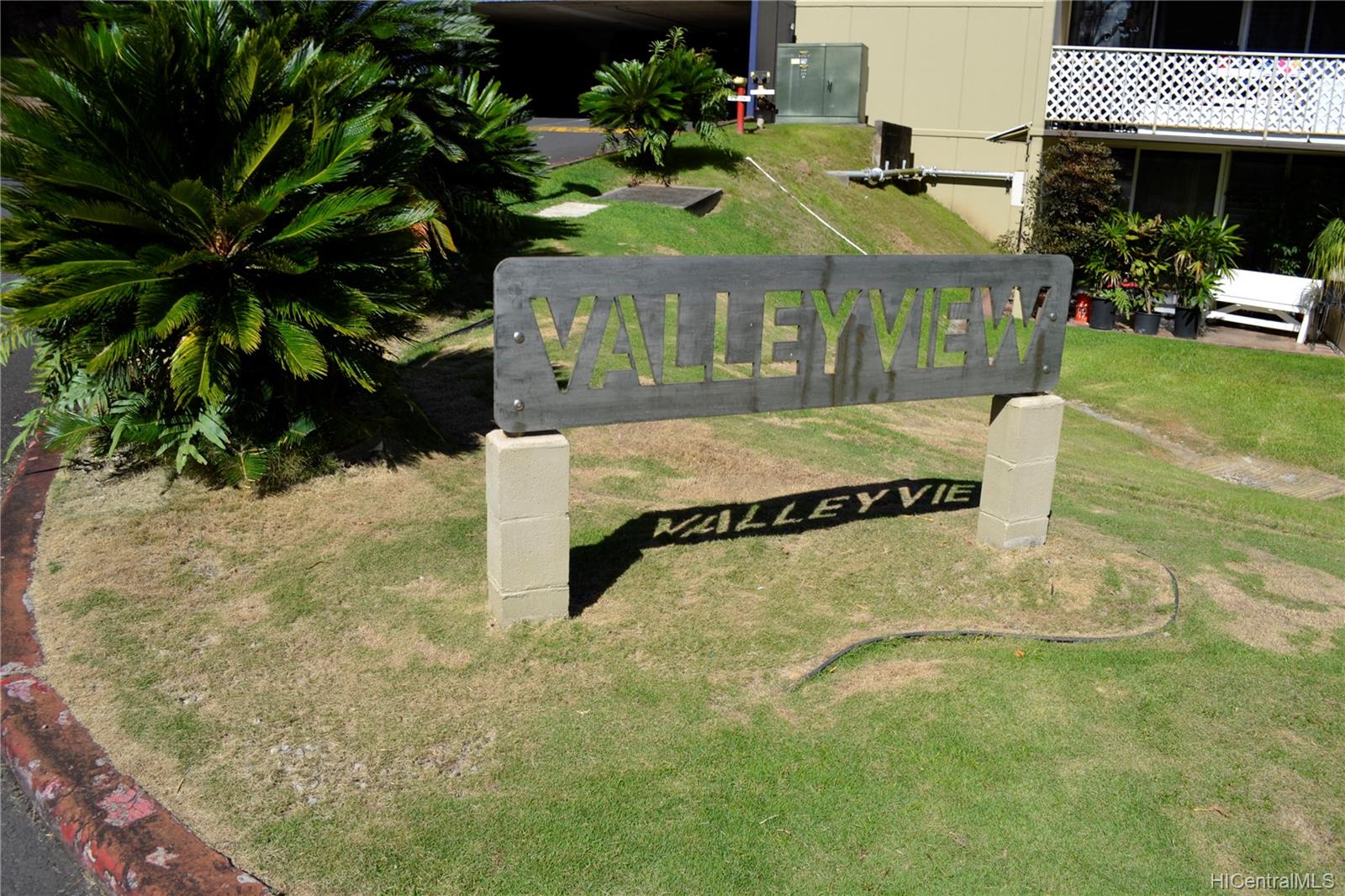 Valleyview Melemanu 95-2047 Waikalani Place  Unit D205