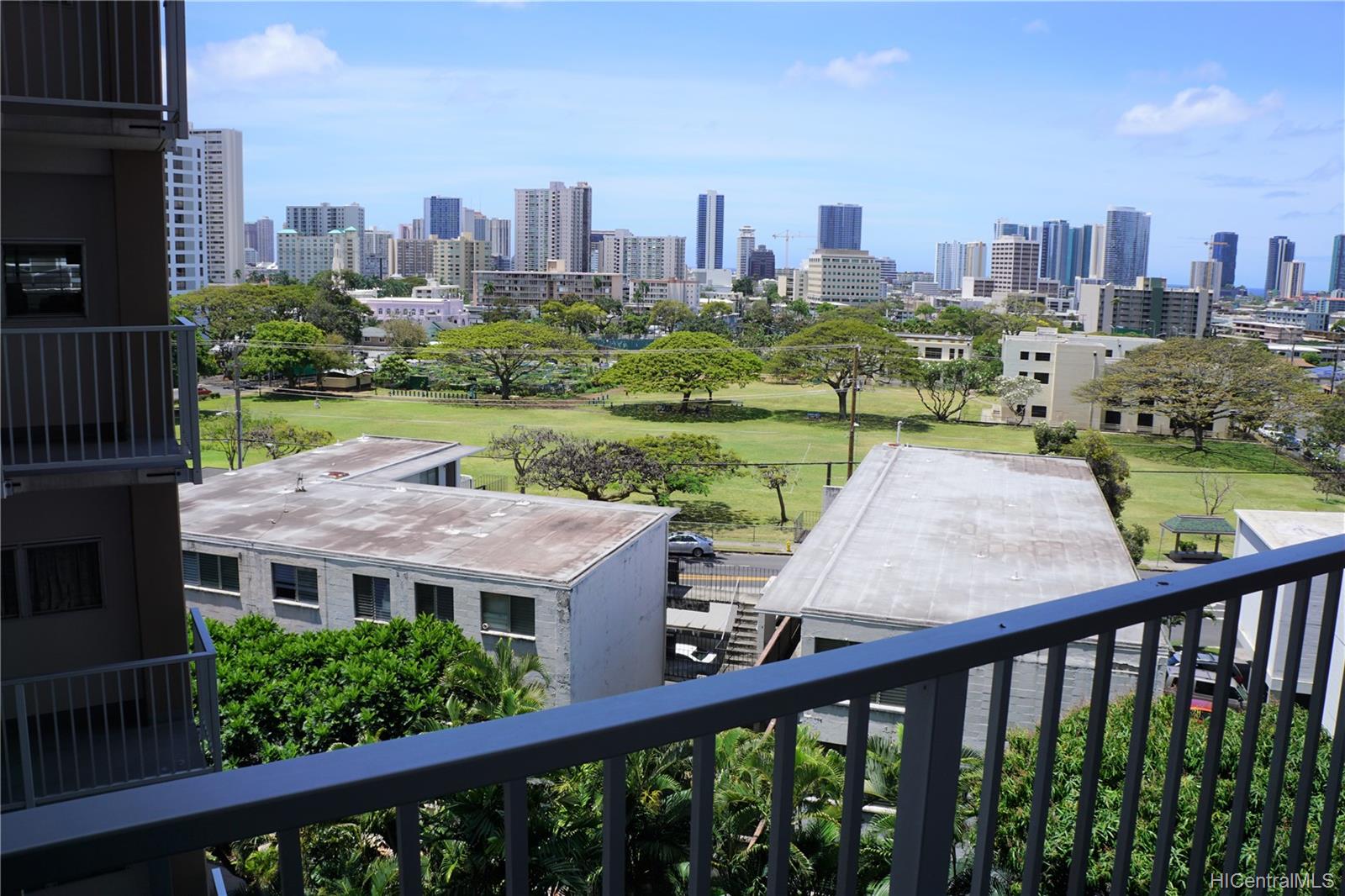 1617 Keeaumoku Street  Unit 703