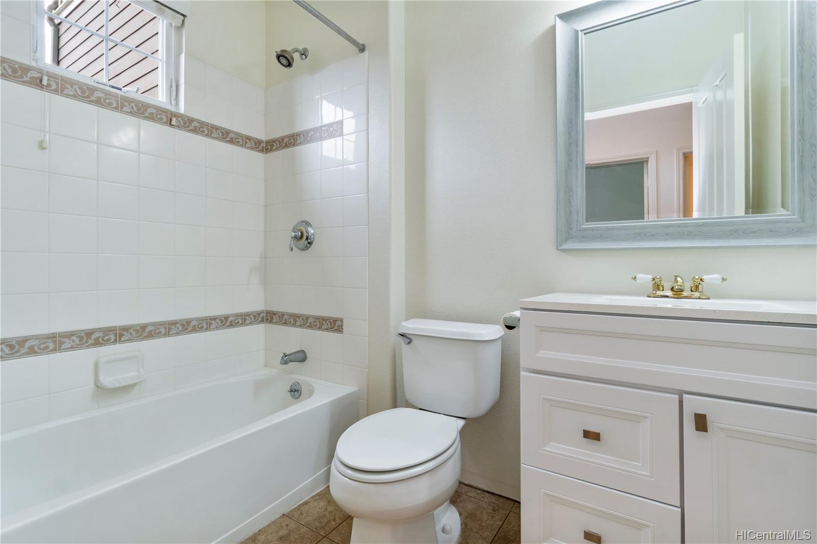 91-2077 Kaioli Street  Unit 1002