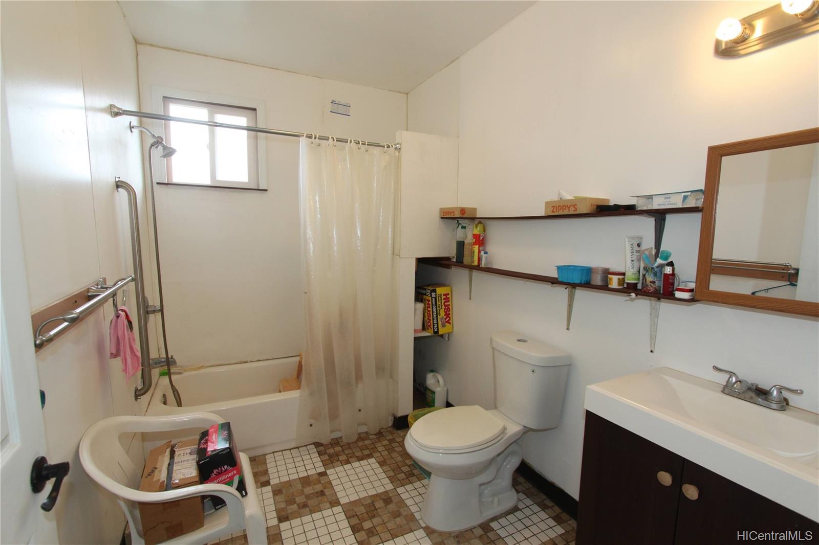 84-921 Lahaina Street  Unit A