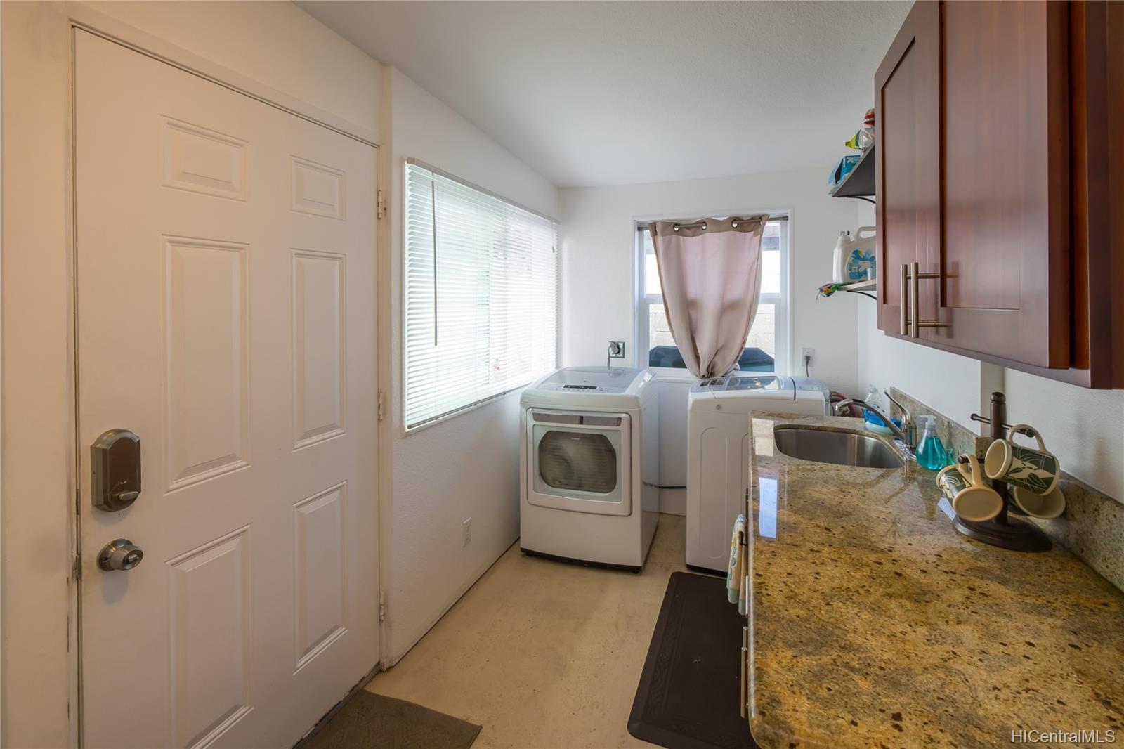 433 Kaimake Loop  Unit A