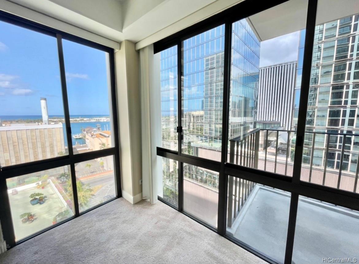 225 Queen Street  Unit 14A