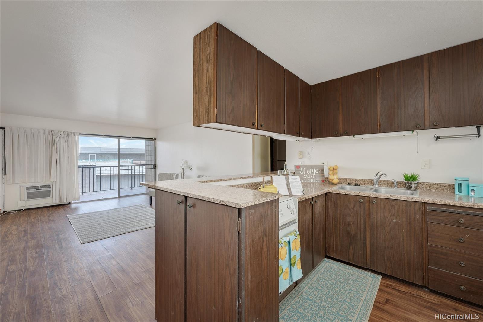 98-729 Moanalua Loop  Unit 201