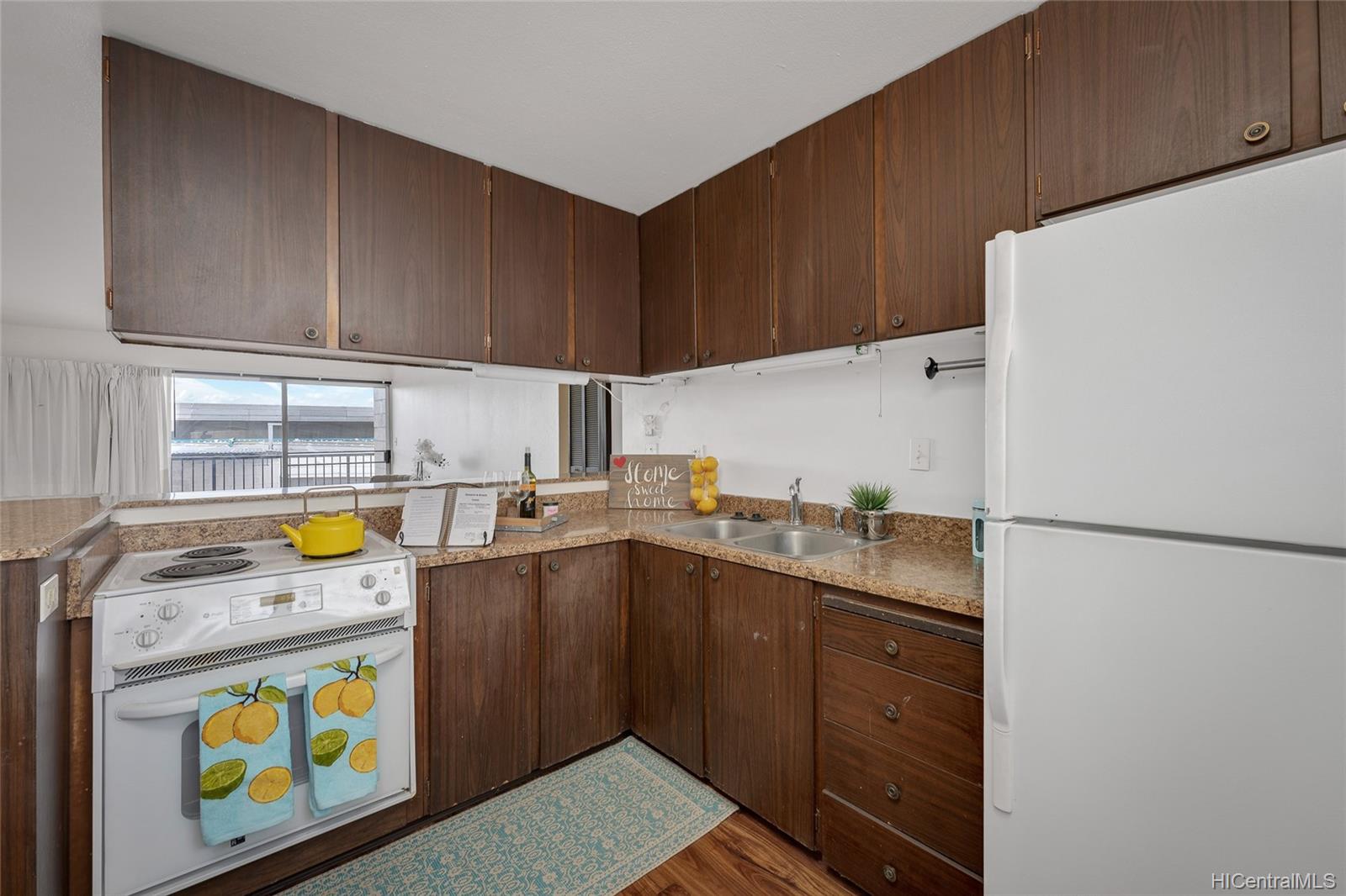 98-729 Moanalua Loop  Unit 201