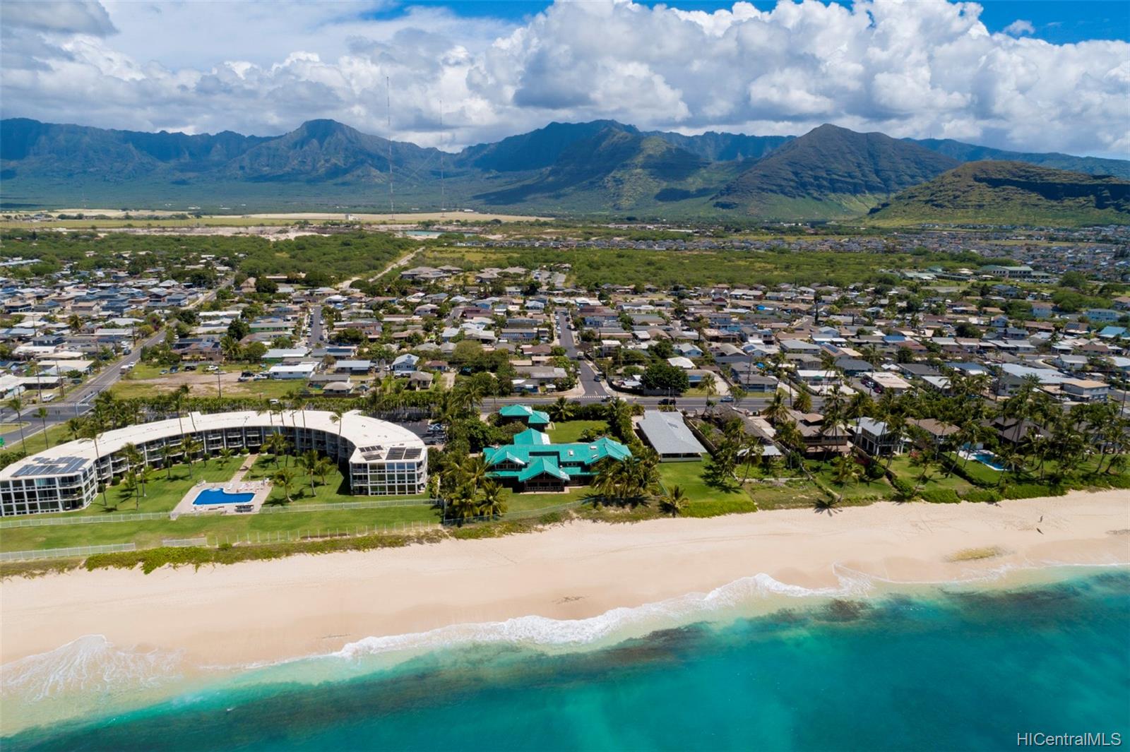 87-579 Farrington Highway