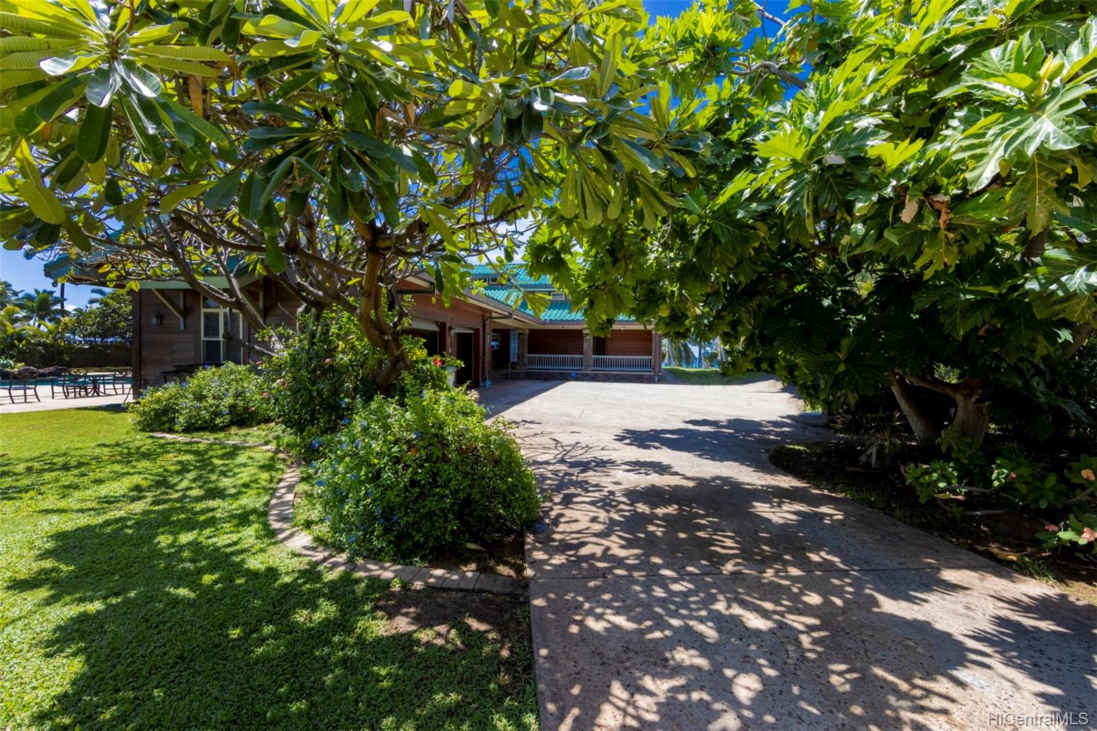 87-579 Farrington Highway