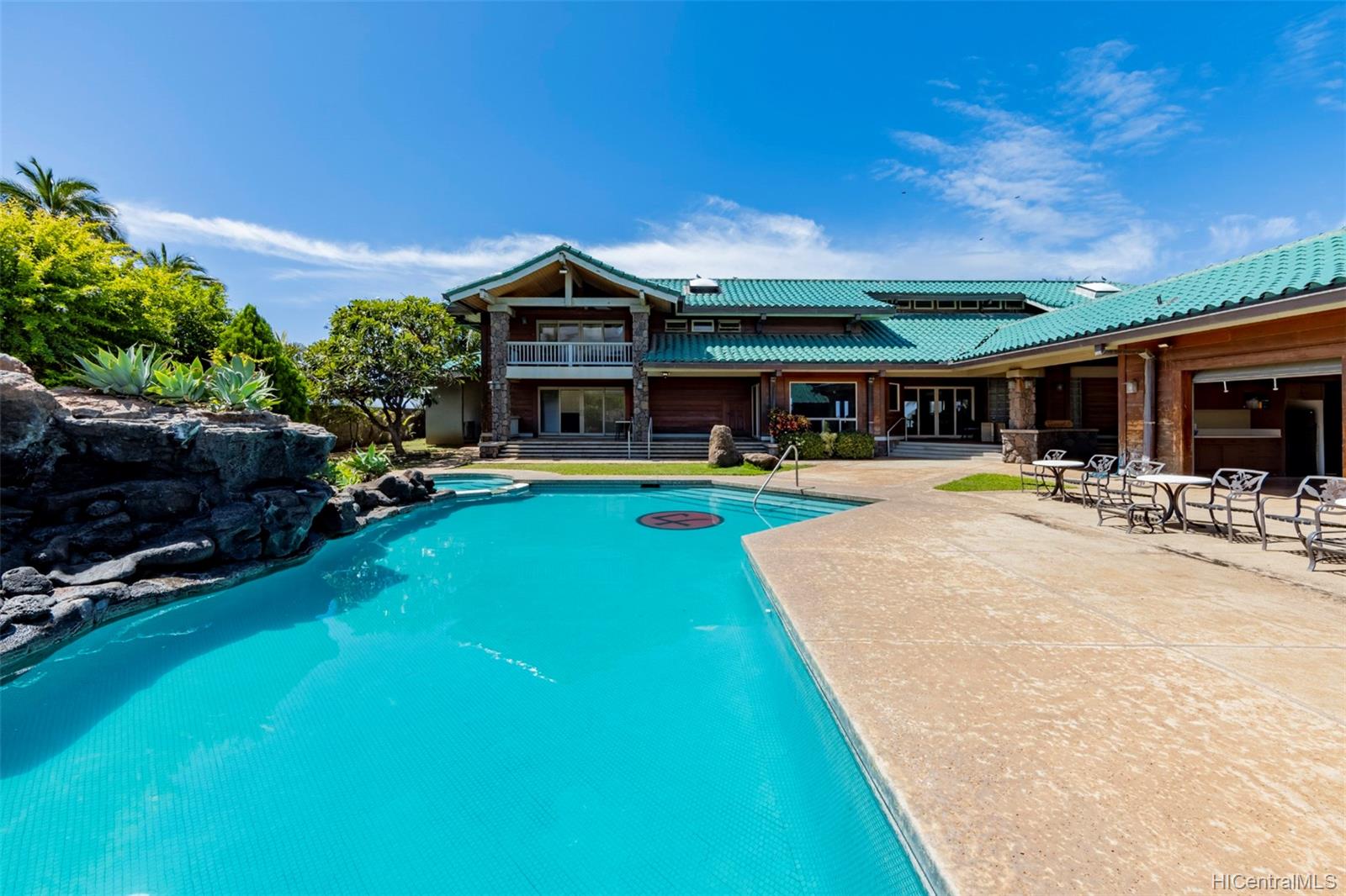87-579 Farrington Highway