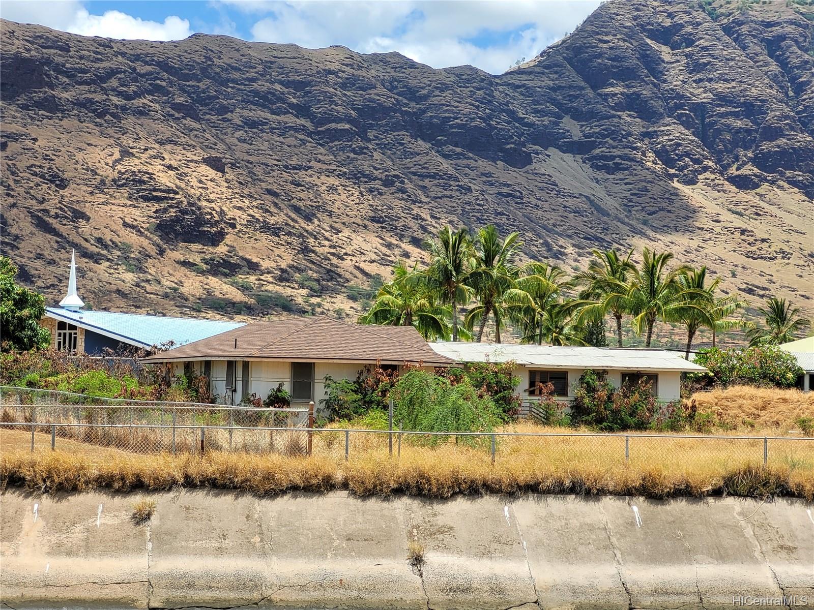 85-720 Farrington Highway