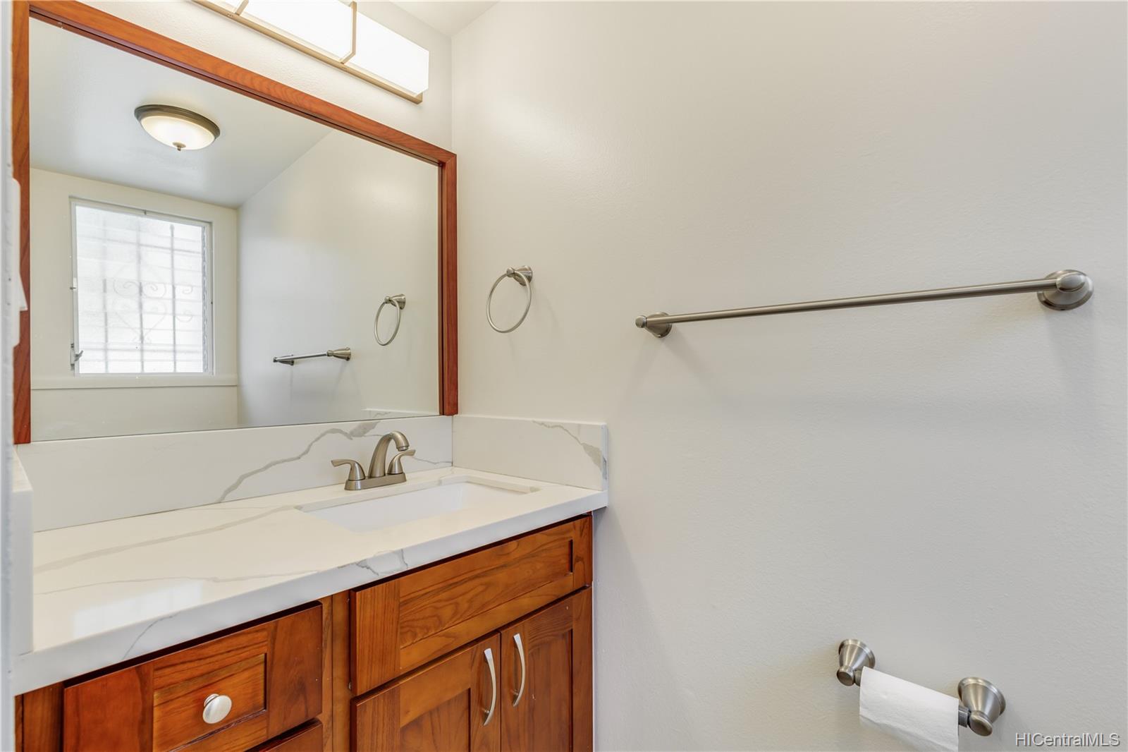 3182 Kuau Street  Unit 702