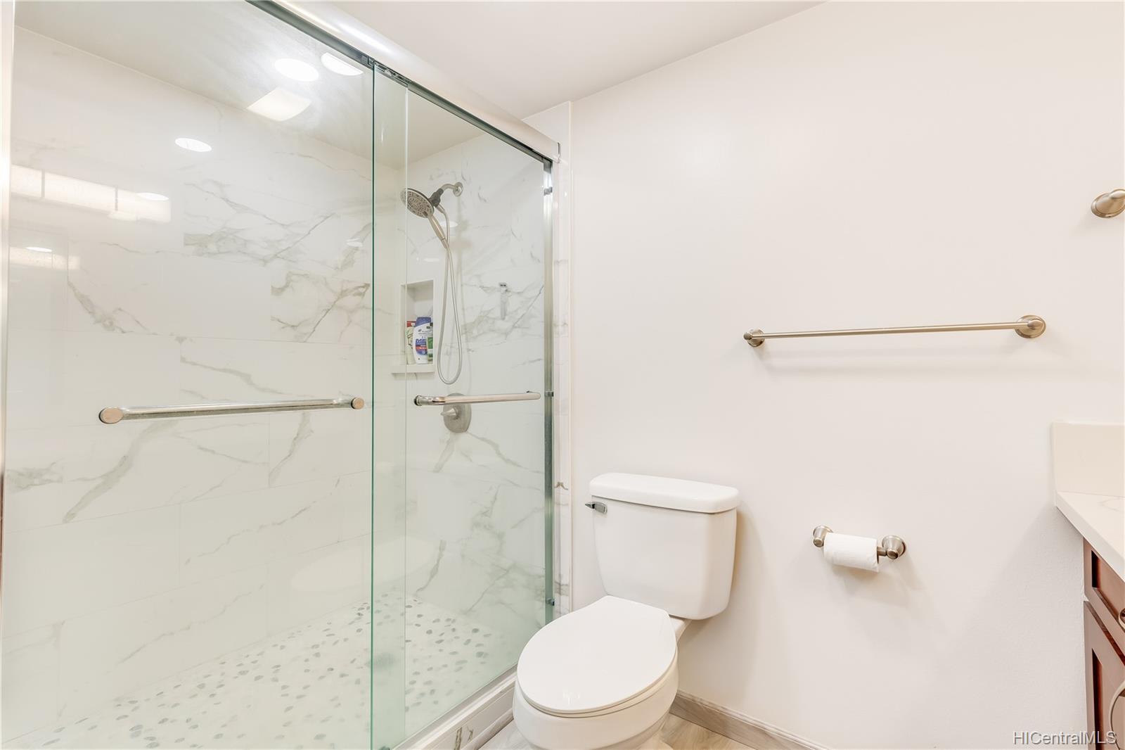 3182 Kuau Street  Unit 702