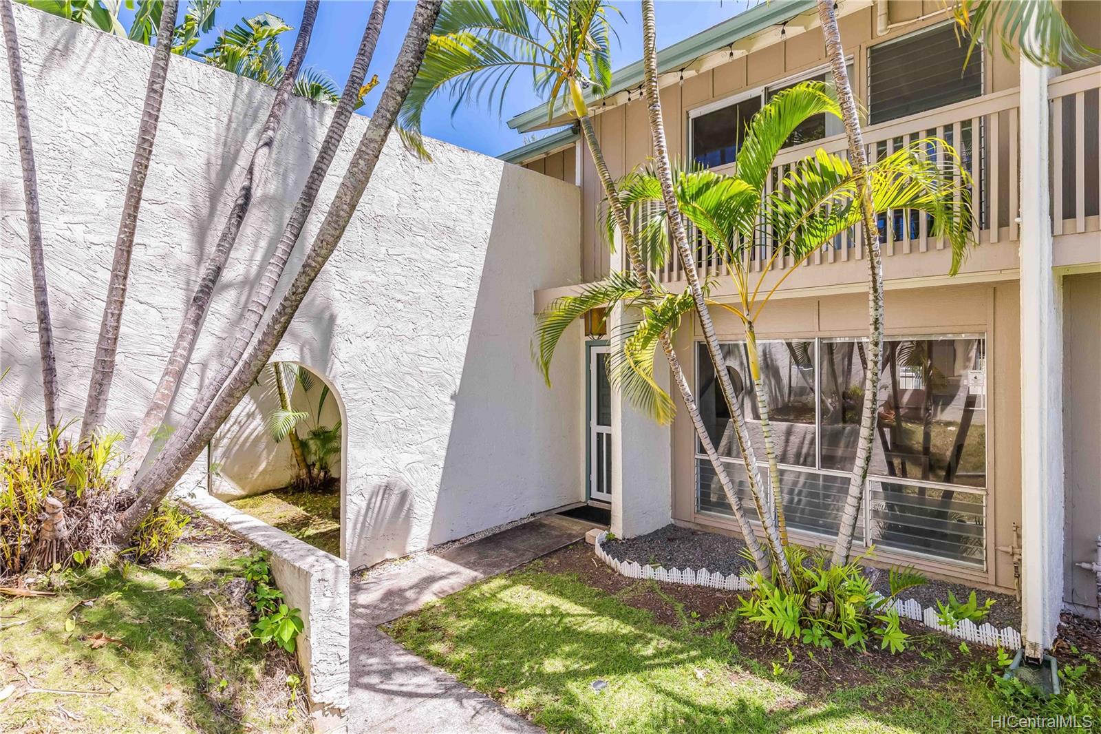 3182 Kuau Street  Unit 702