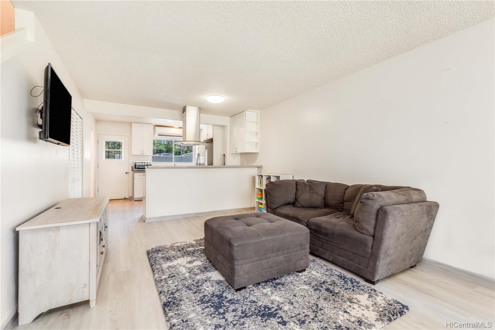 3182 Kuau Street  Unit 702