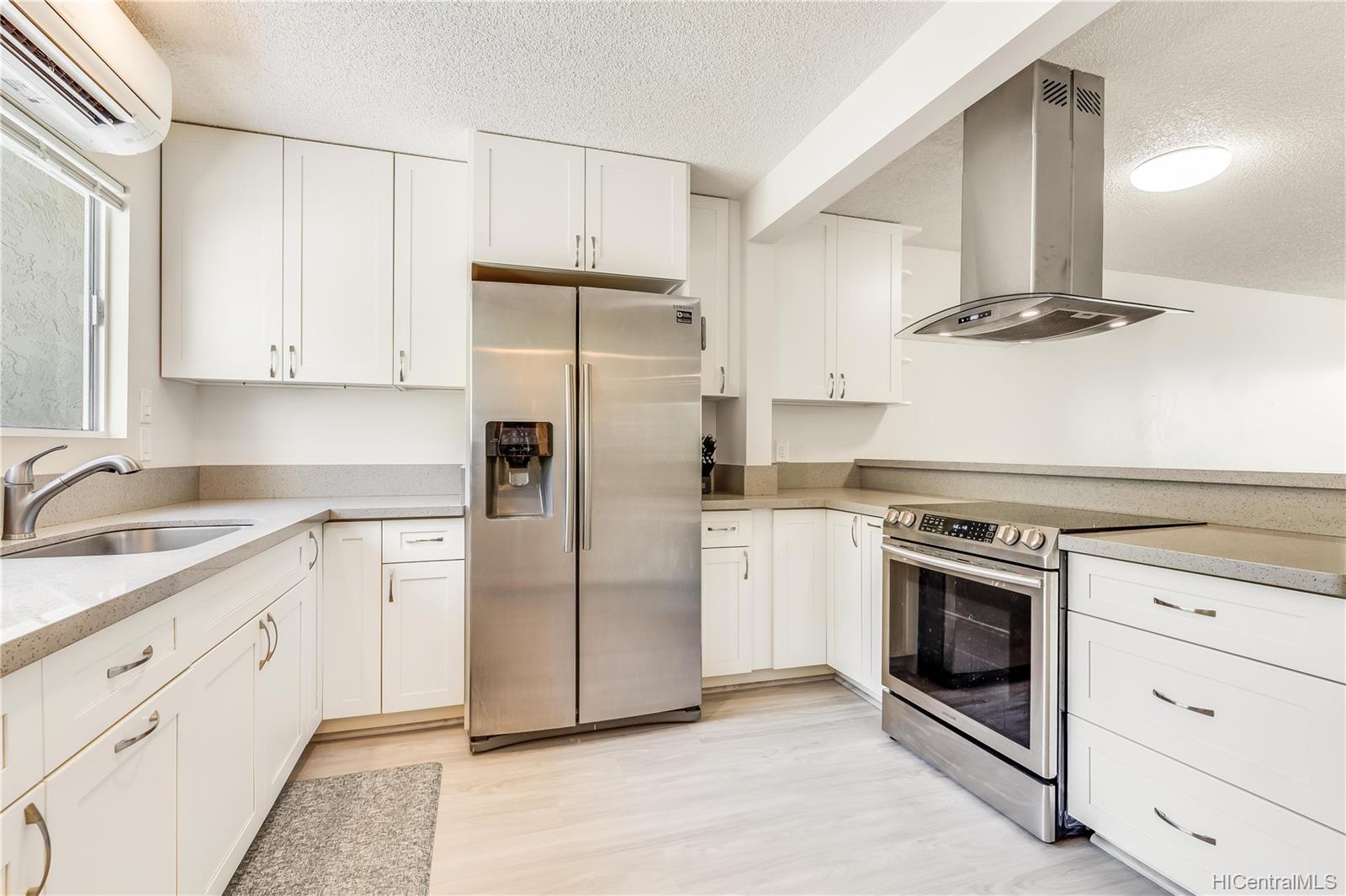 3182 Kuau Street  Unit 702