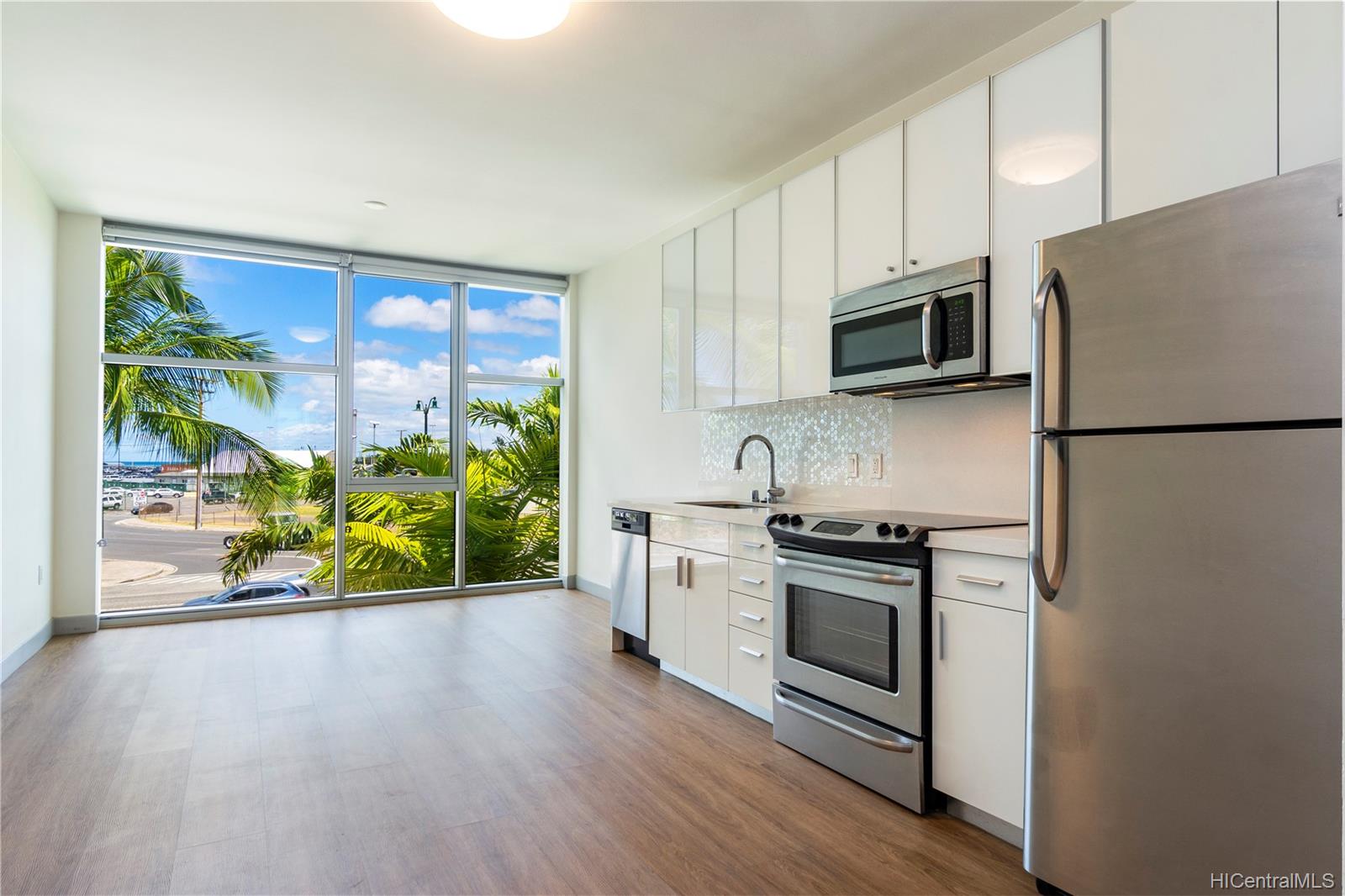 610 Ala Moana Boulevard  Unit M206